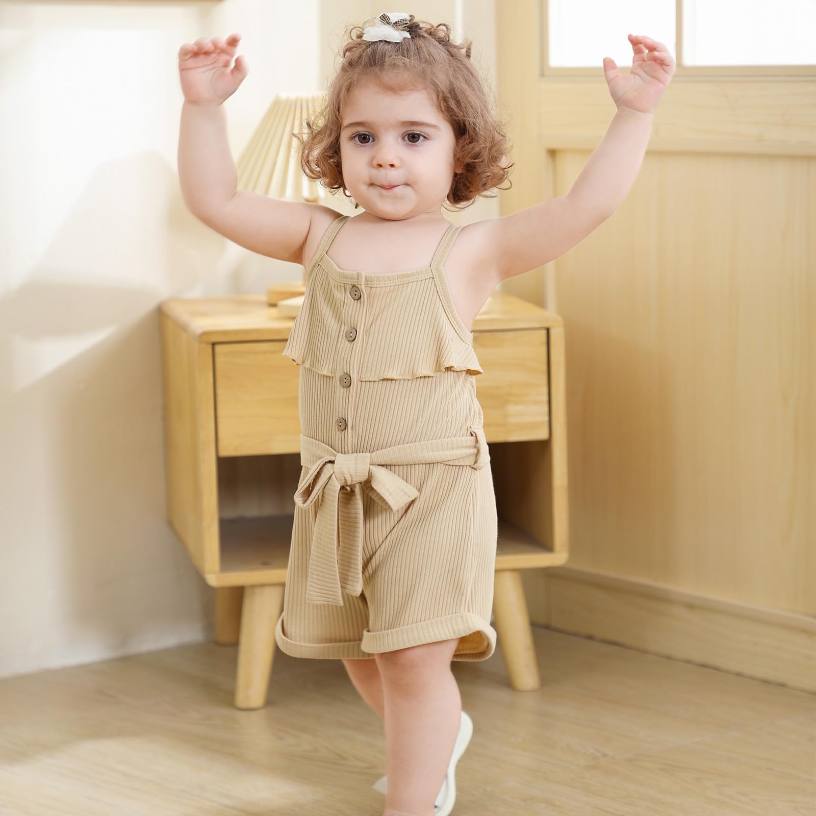 **Baby Girls' Halter Romper - Sleeveless Summer Jumpsuit with Adjustable Straps | Casual & Comfortable Toddler Outfit for Playtime, Beach, and Outdoor Adventures**