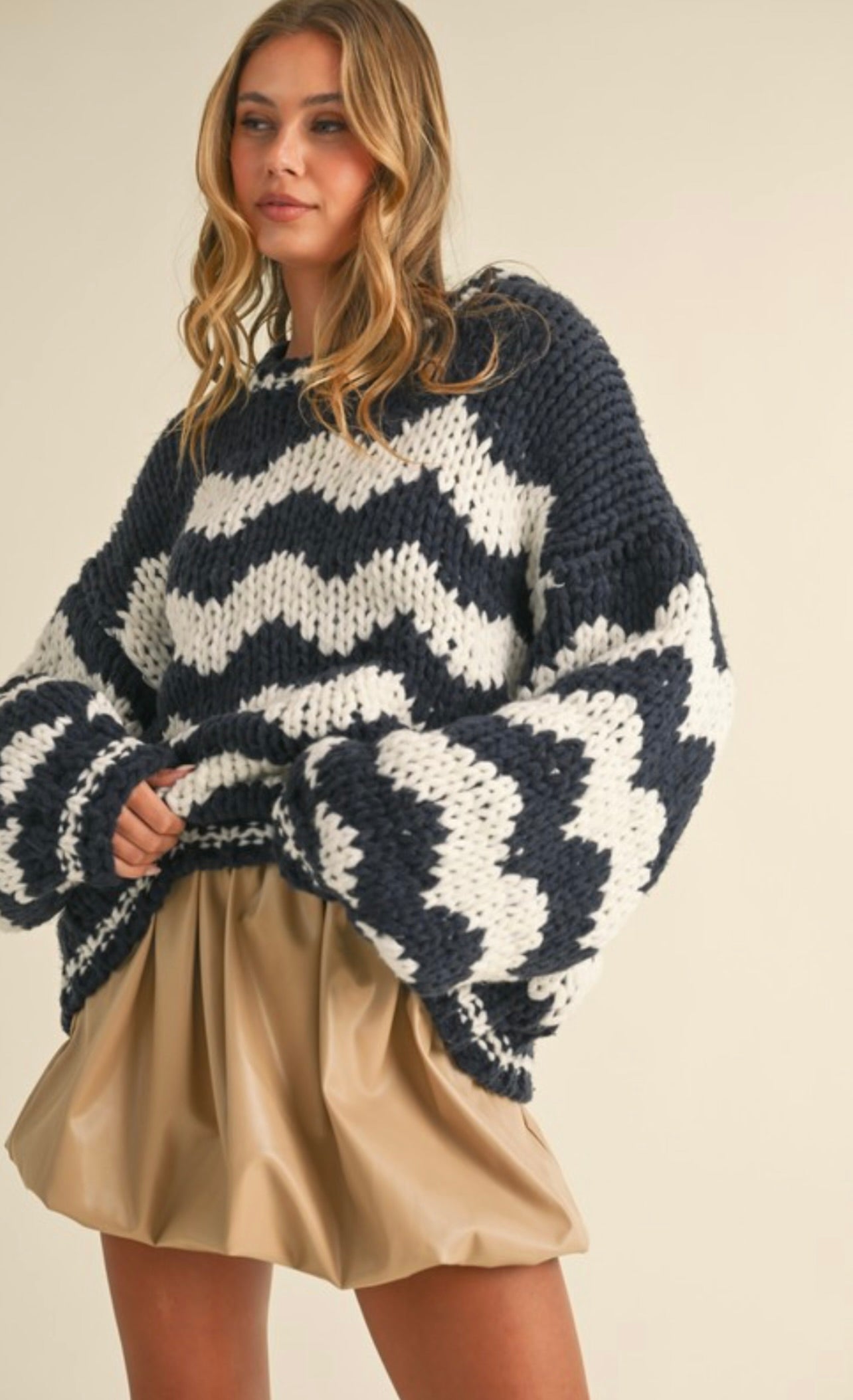 Cozy Striped Chunky Knit Sweater for Women - Soft Winter Pullover with Thick Yarn - Perfect for Casual Outfits, Layering & Cold Weather Fashion