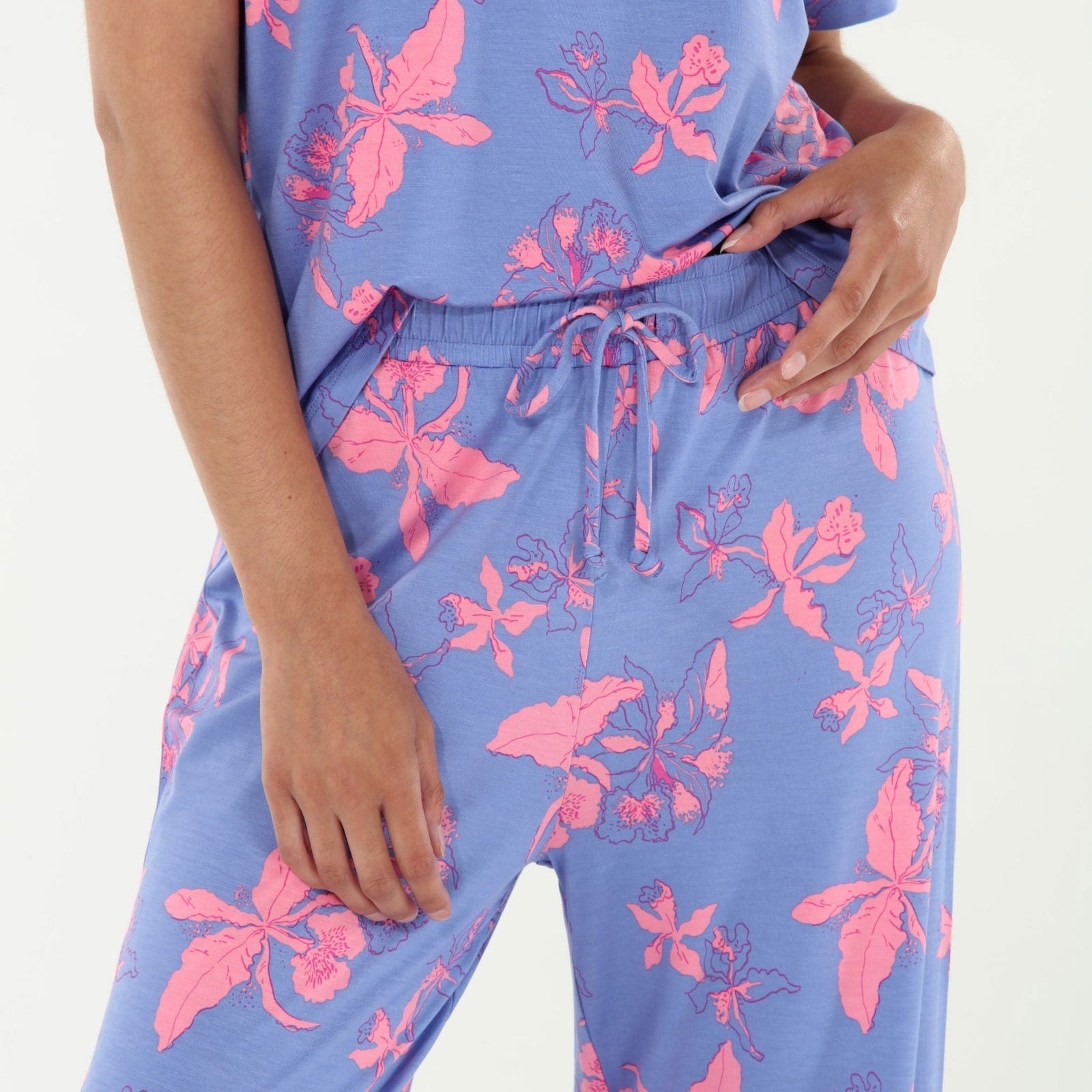 All American Tee Pant Set - Newport Floral Print Casual Outfit | Perfect for Spring Summer Wear, Weekend Outings & Family Gatherings