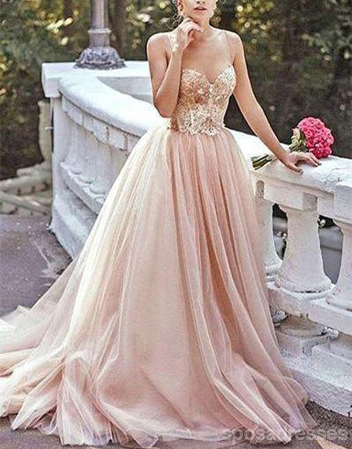 Elegant Gold Sequin A-Line Evening Prom Dress with Long Tulle Skirt - Perfect for Homecoming, Formal Dances & Special Occasions