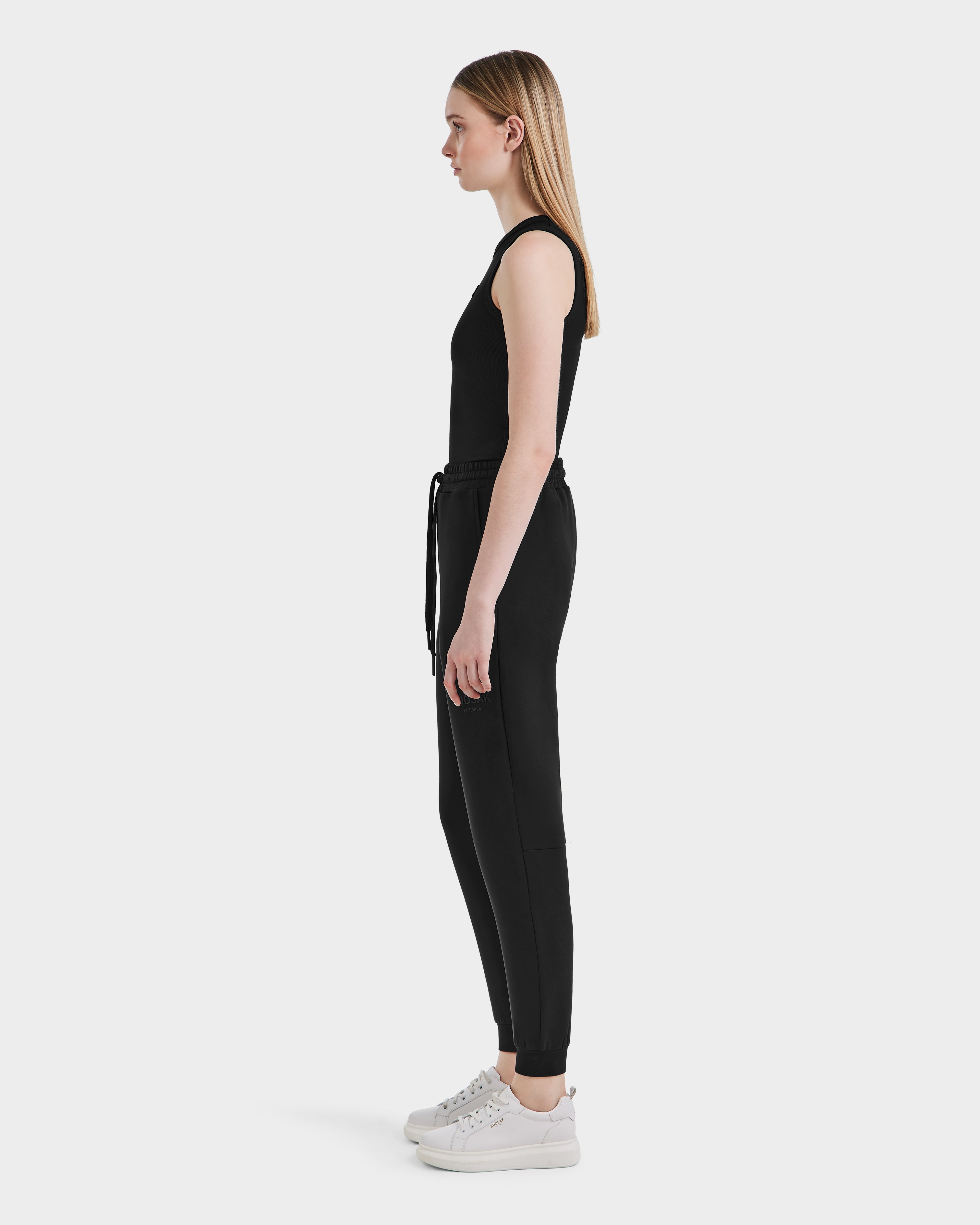 JOSS 9524009 Black W - Premium Quality Black W for Home & Office Use - Perfect for Decor, Gifting & Everyday Essentials