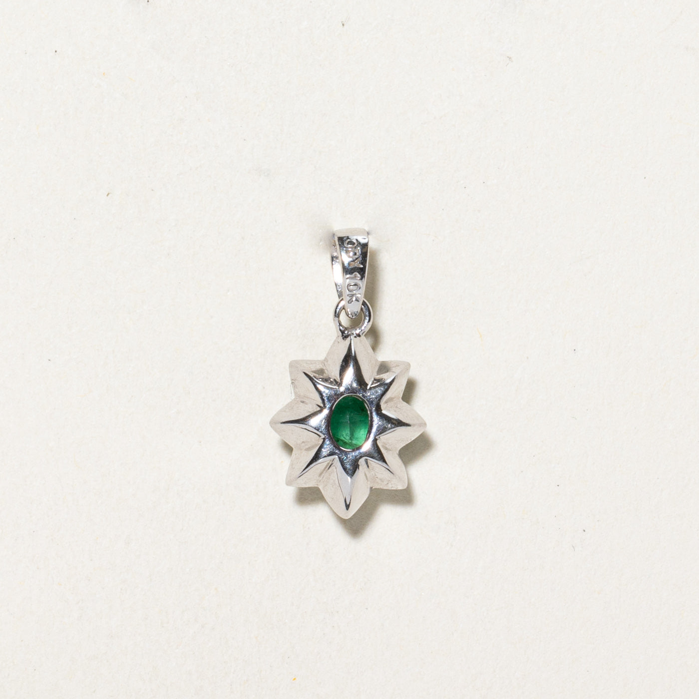 Emerald and Diamond Floral Pendant Necklace - 0.51ct Emerald & 0.03ctw Diamond - Elegant Jewelry Gift for Women - Perfect for Weddings, Anniversaries and Special Occasions