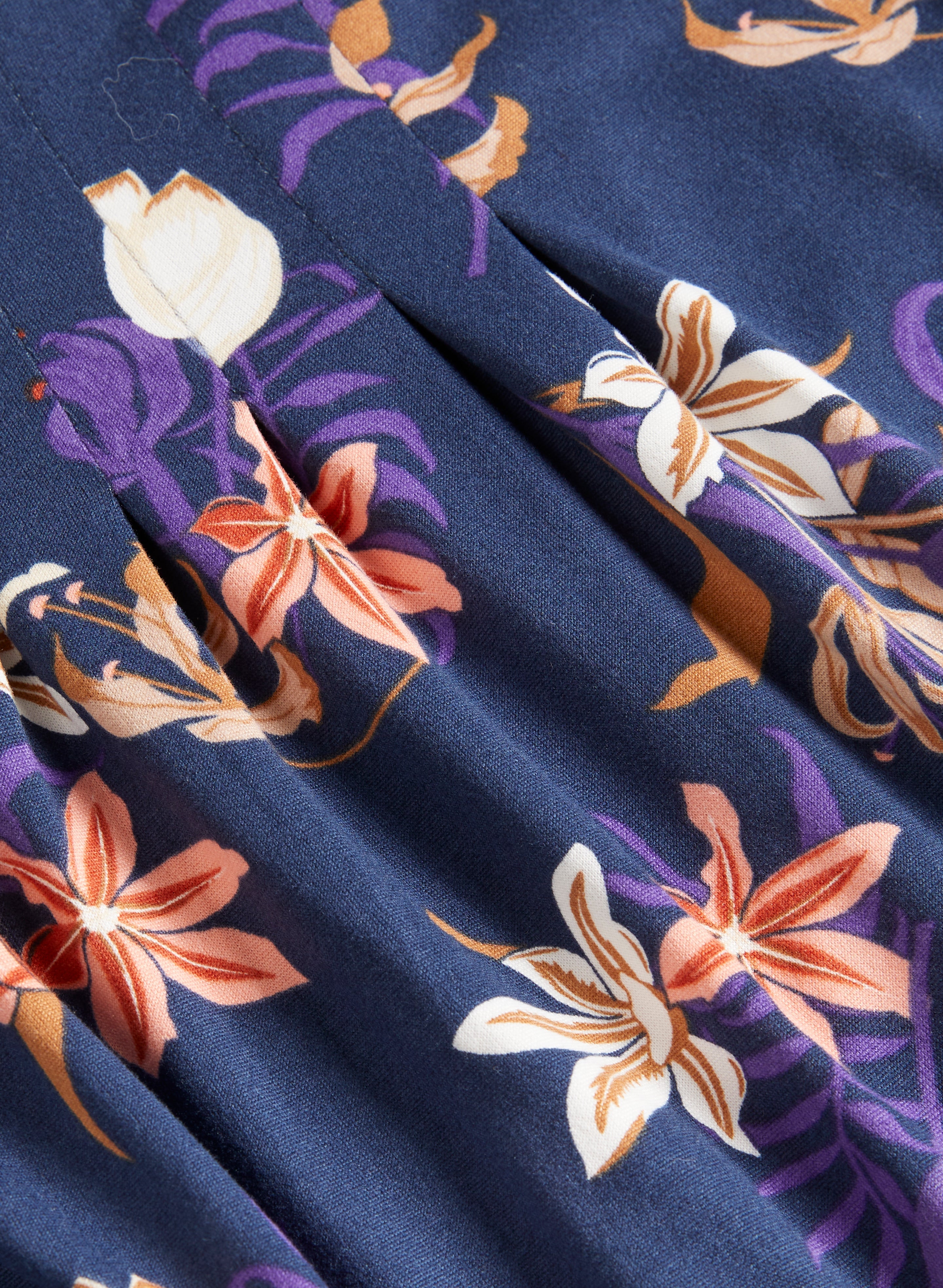 Floral Print Nightgown for Women - Soft & Comfortable Sleepwear - Perfect for Relaxing at Home or Lounging in Bed