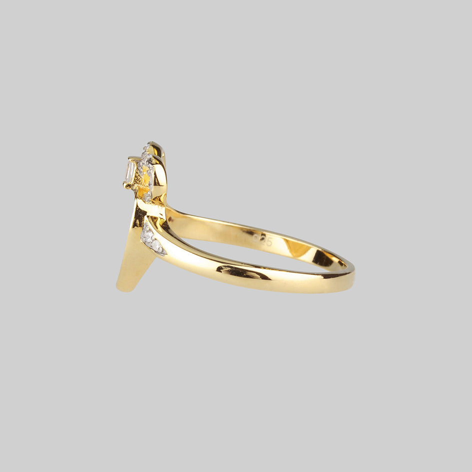 Lover's Eye & Cubic Zirconia Heart Ring in Gold - Elegant Promise Ring for Women, Anniversary Gift for Her - Perfect for Valentine's Day, Engagement & Romantic Occasions