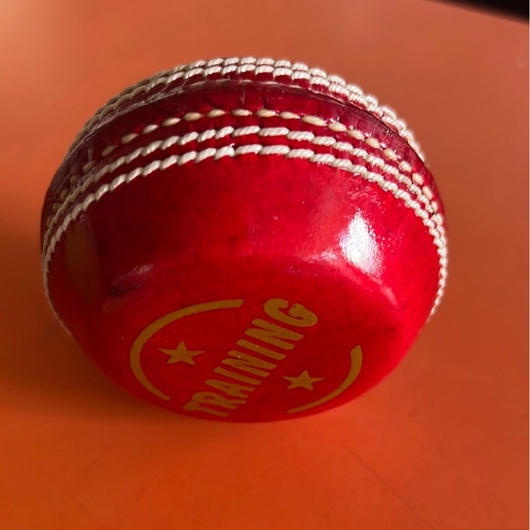 HM45 Seam Up Training Cricket Ball - Professional Practice Cricket Ball for Bowling & Batting Drills | Perfect for Cricket Training Sessions, Backyard Practice & Sports Coaching