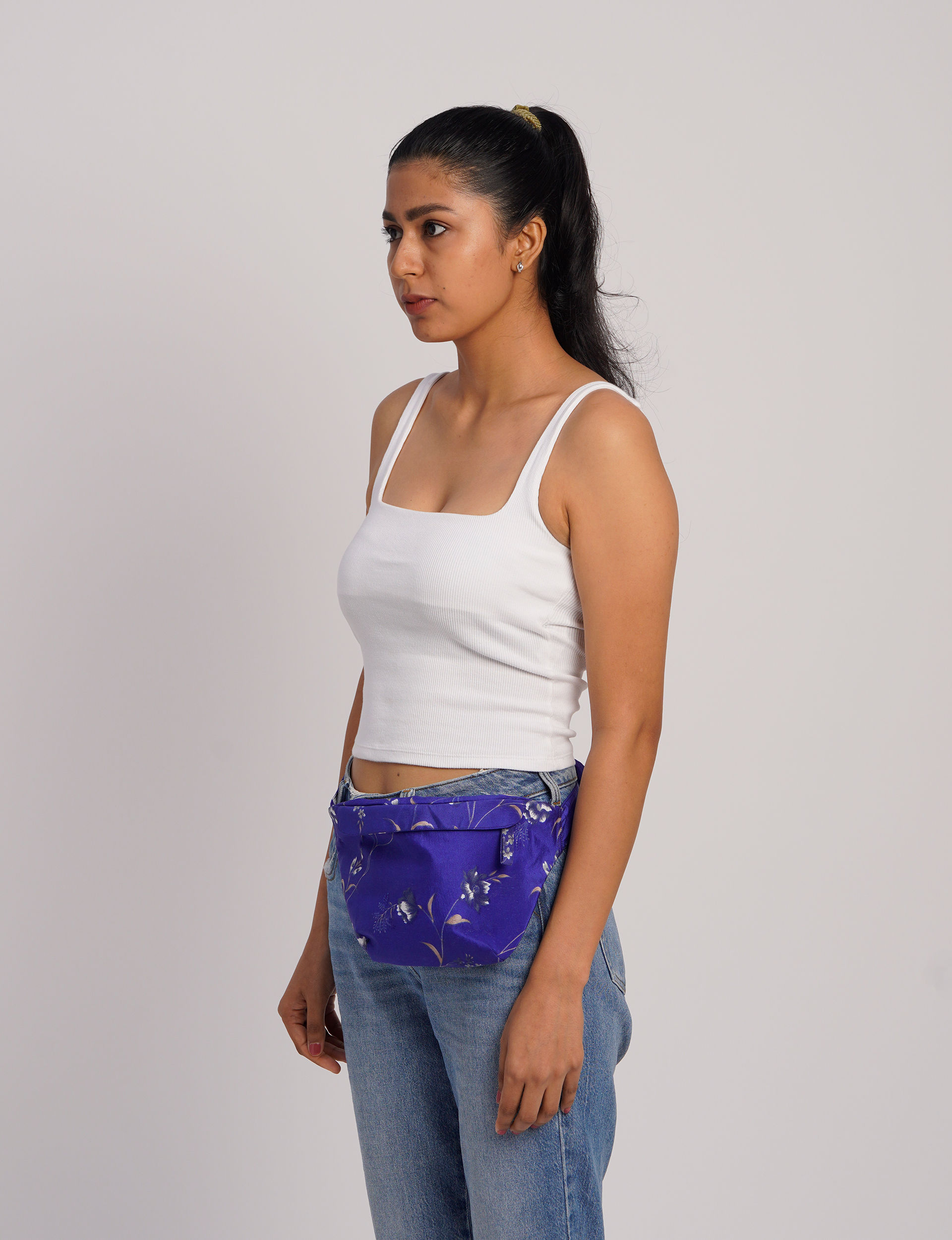 Stylish Midi Belt Bag 22 - Fashionable Crossbody Waist Pack for Women & Men | Perfect for Travel, Shopping & Outdoor Activities
