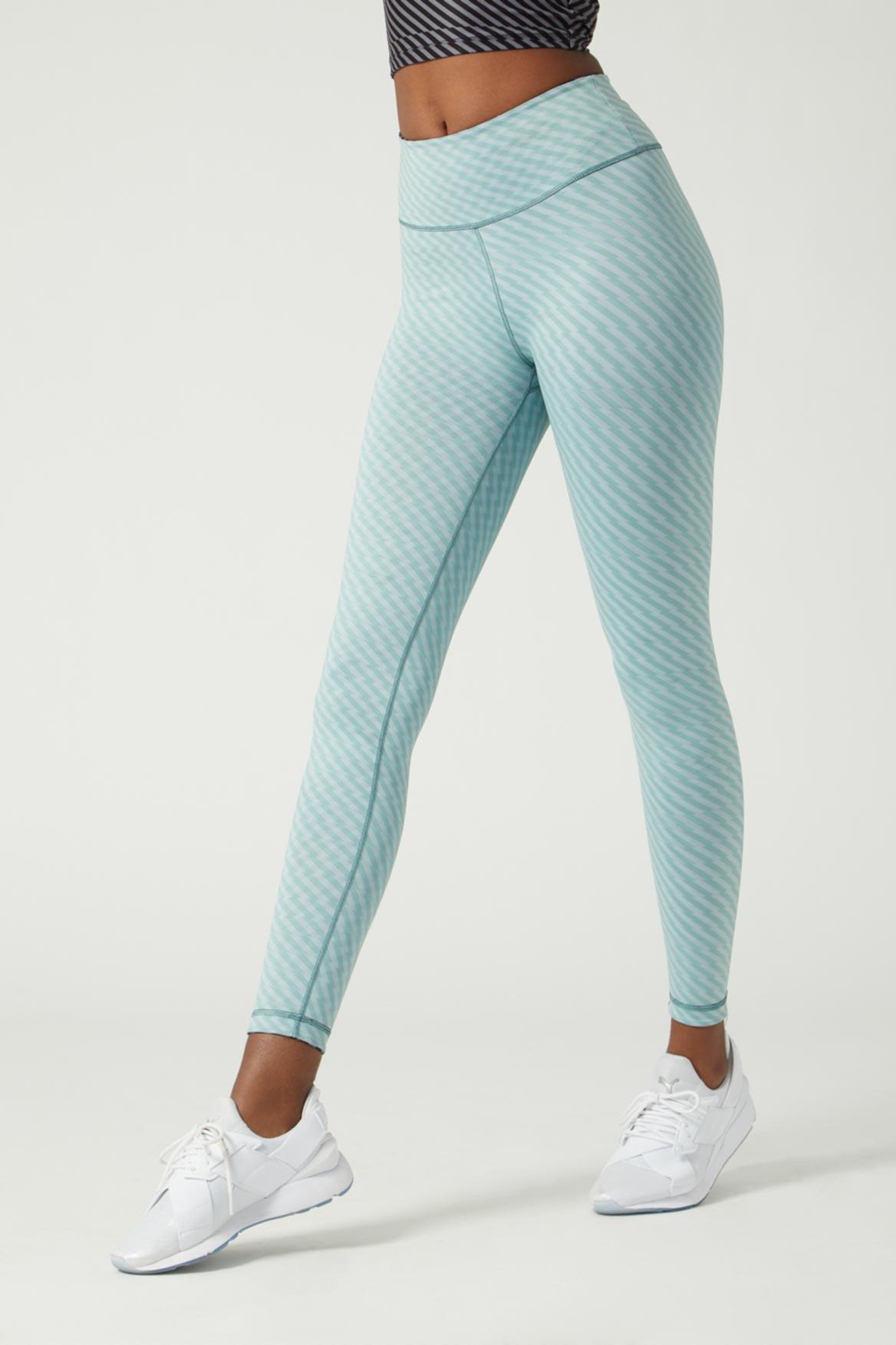 High Waist Reversible Leggings with Zig Zag Design - Comfortable Workout & Yoga Pants for Women - Perfect for Gym, Running, and Lounge Wear