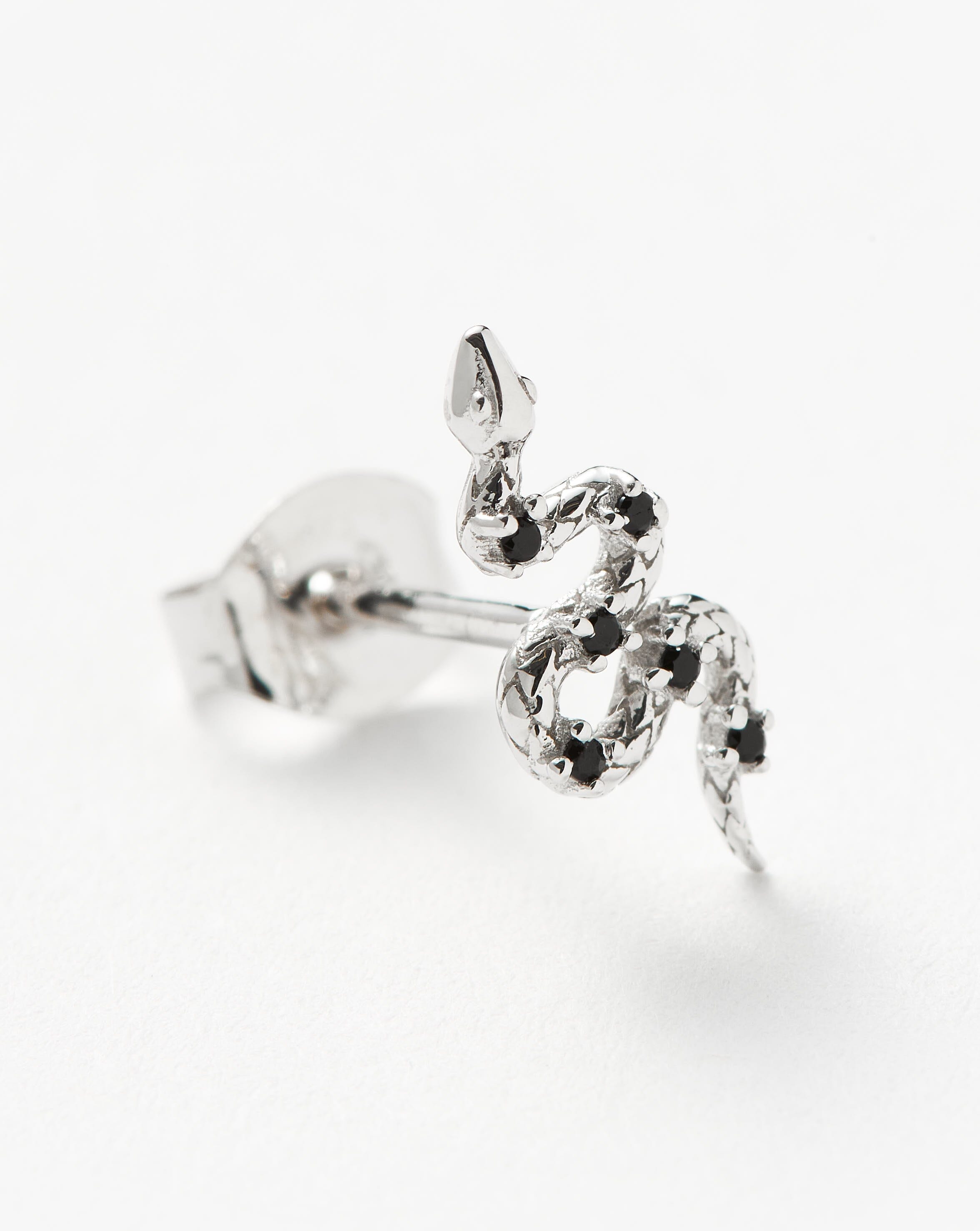 Harris Reed Serpent Single Stud Earring - Sterling Silver & Black Spinal Stud Earrings for Women | Gothic Jewelry, Punk Fashion Accessory, Statement Piece for Parties & Night Out