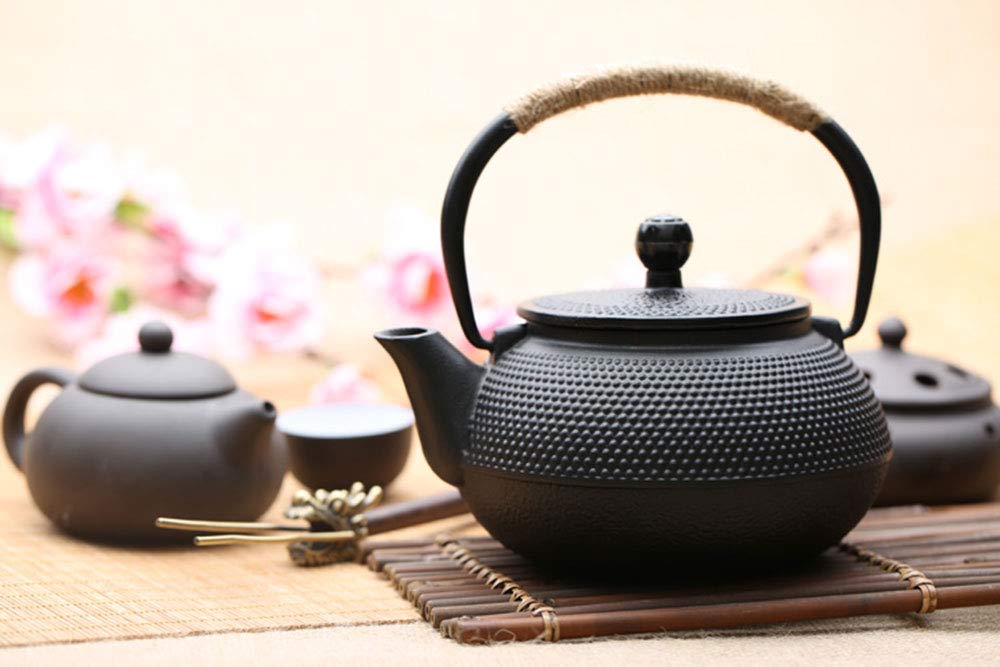 Premium Cast Iron Teapot with Stainless Steel Infuser - 800ml/27oz Japanese Style Iron Tea Kettle for Loose Leaf Tea & Tea Bags - Stovetop Safe for Gas/Electric - Perfect for Home, Office & Tea Ceremonies