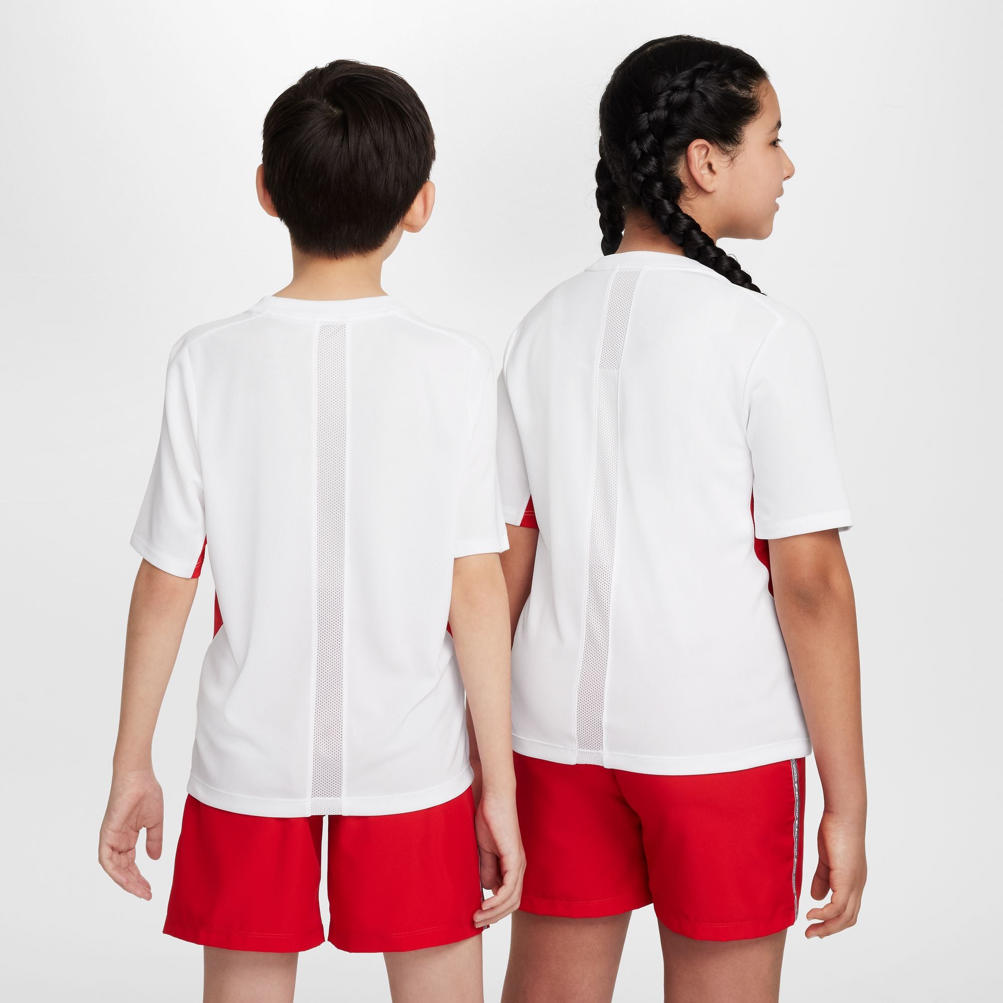 Nike Youth Multi Dri-FIT Love T-Shirt for Boys & Girls - Moisture-Wicking Activewear for Sports, Play & Everyday Wear