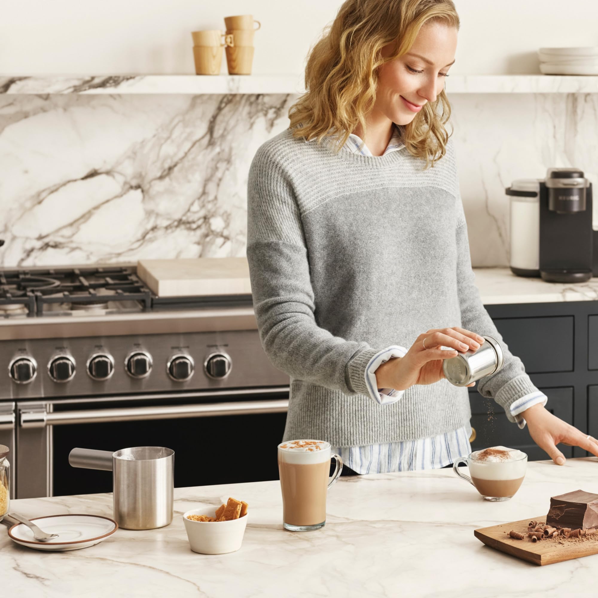 Keurig K-Cafe Single Serve Coffee Maker with Latte & Cappuccino Function - Includes 32 K-Cup Pods (Dark Charcoal) - Perfect for Home, Office & Small Spaces