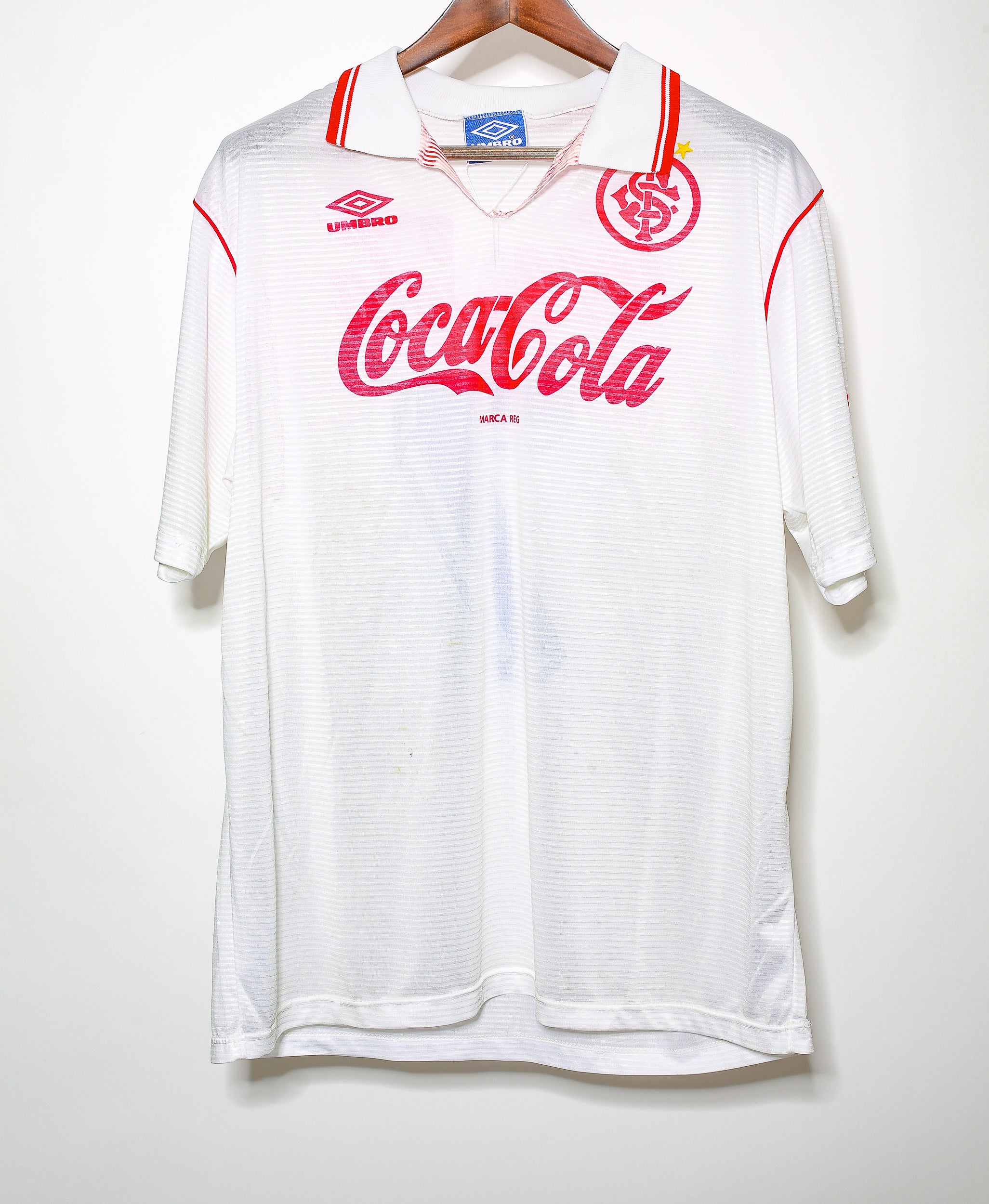 Authentic 1992 Internacional Away Match Jersey #7 (XL) – Vintage Soccer Shirt for Collectors & Fans – Perfect for Retro Sports Events & Memorabilia Display