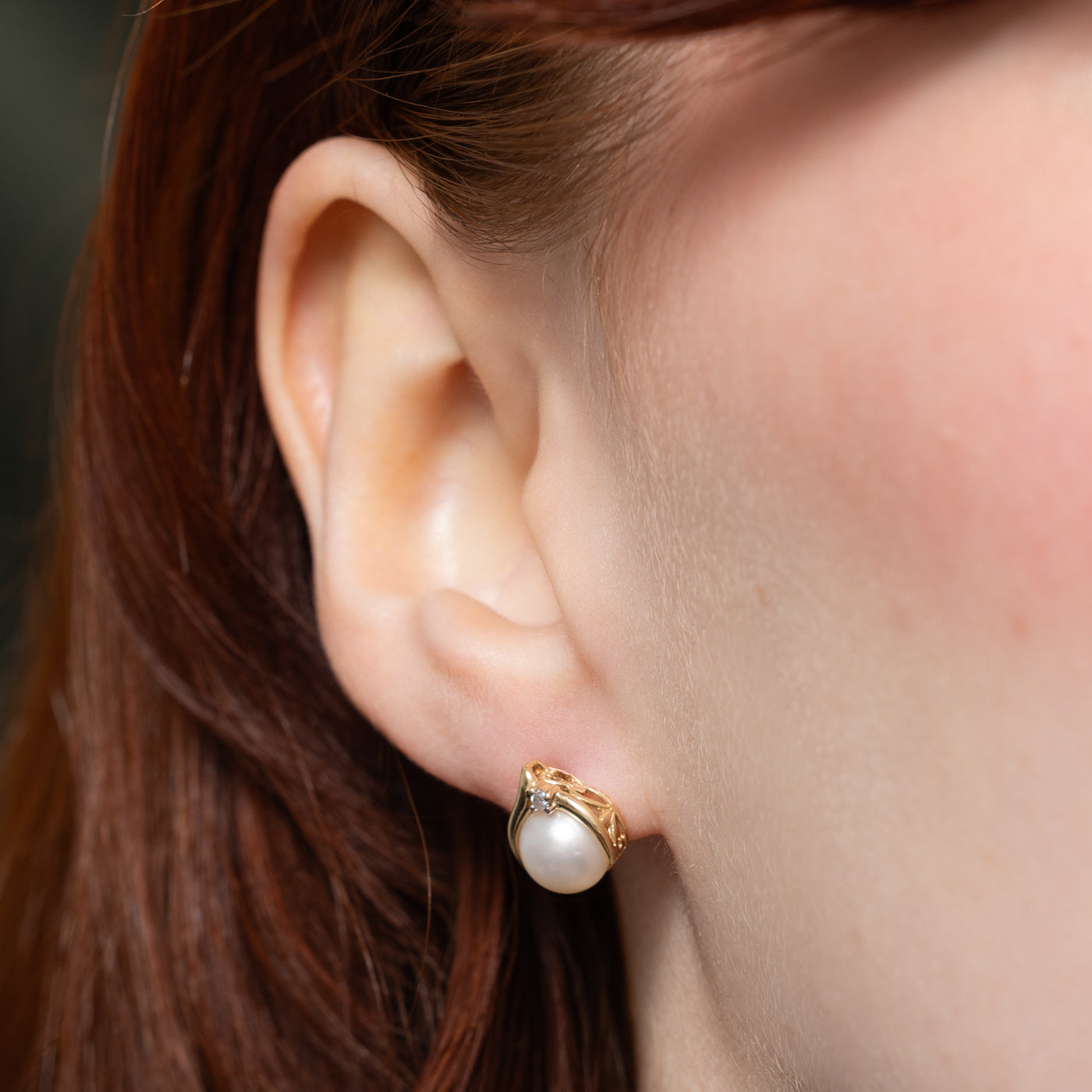 0.03ctw Pearl & Diamond Stud Earrings for Women - Elegant & Timeless Jewelry Gift for Weddings, Anniversaries & Special Occasions