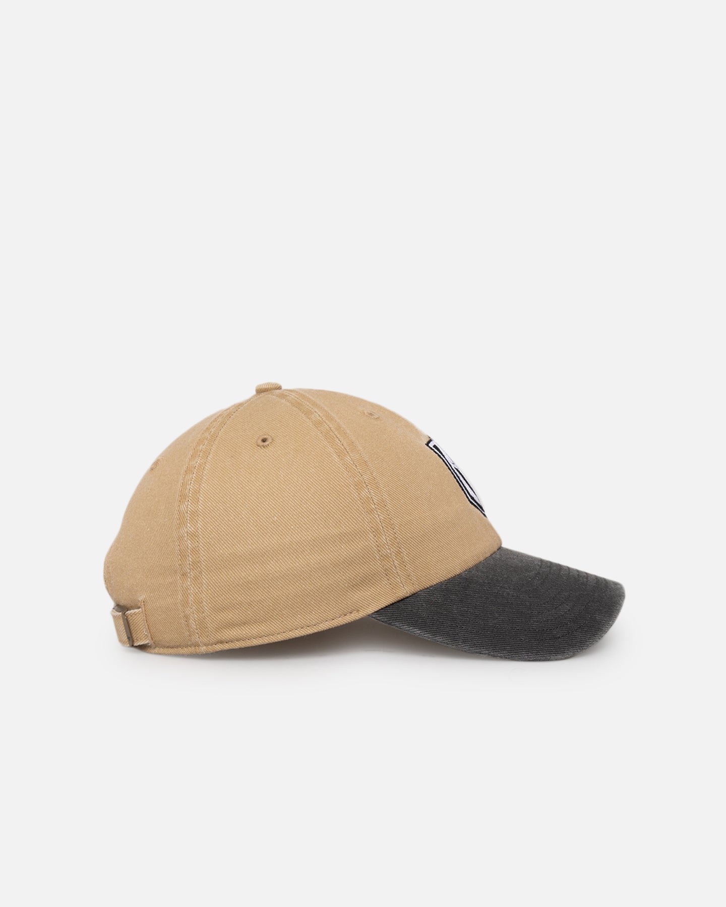 47 Brand Vegas Golden Knights 'Apollo Chain' 47 Clean Up Strapback Khaki Adjustable Hat - Official NHL Team Snapback Cap for Men & Women - Perfect for Game Day, Sports Events & Casual Wear