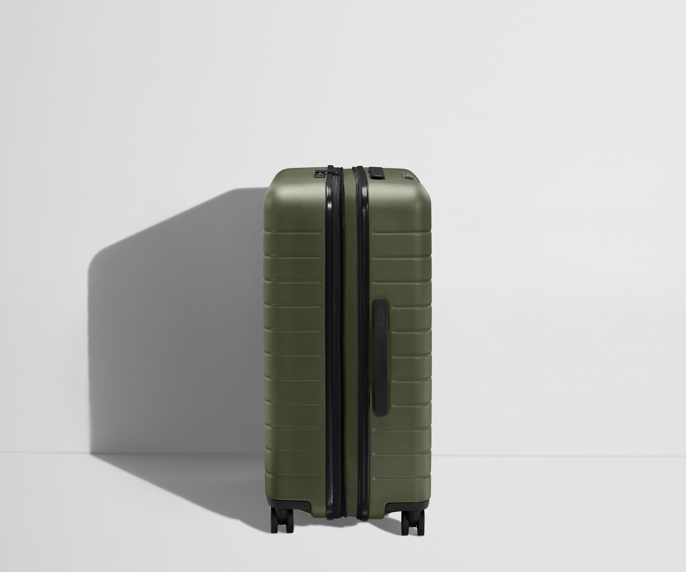 The Medium Flex Backpack in Olive Green - Durable & Stylish for Travel, Hiking & Everyday Use