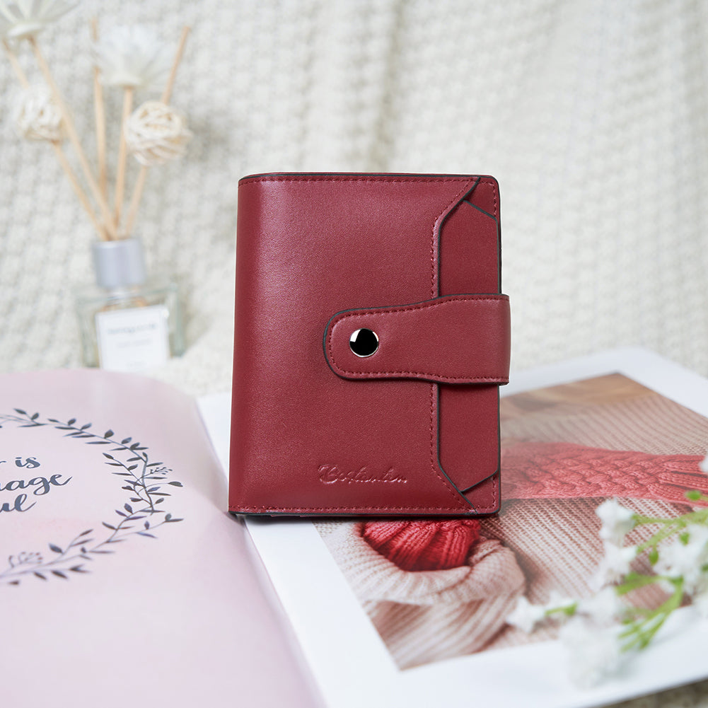 Handcrafted Genuine Leather Wallet for Men & Women - Premium Hand Tooled Bifold Wallet - Perfect for Everyday Use, Travel & Gifts