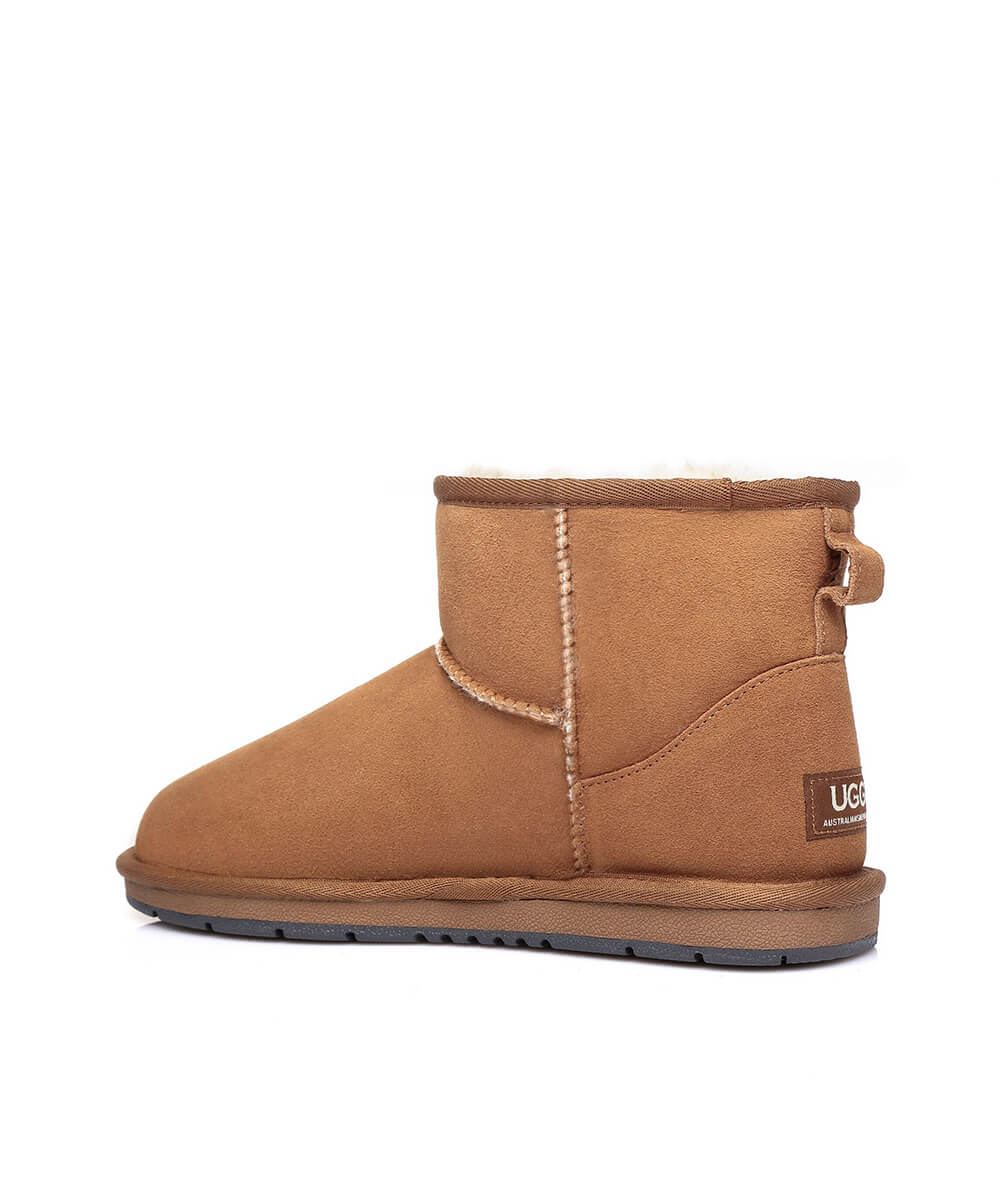 Men's UGG Classic Mini Gen II Boots - Genuine Sheepskin Winter Boots for Men | Warm & Comfortable Snow Boots for Casual Wear, Outdoor Activities & Cold Weather