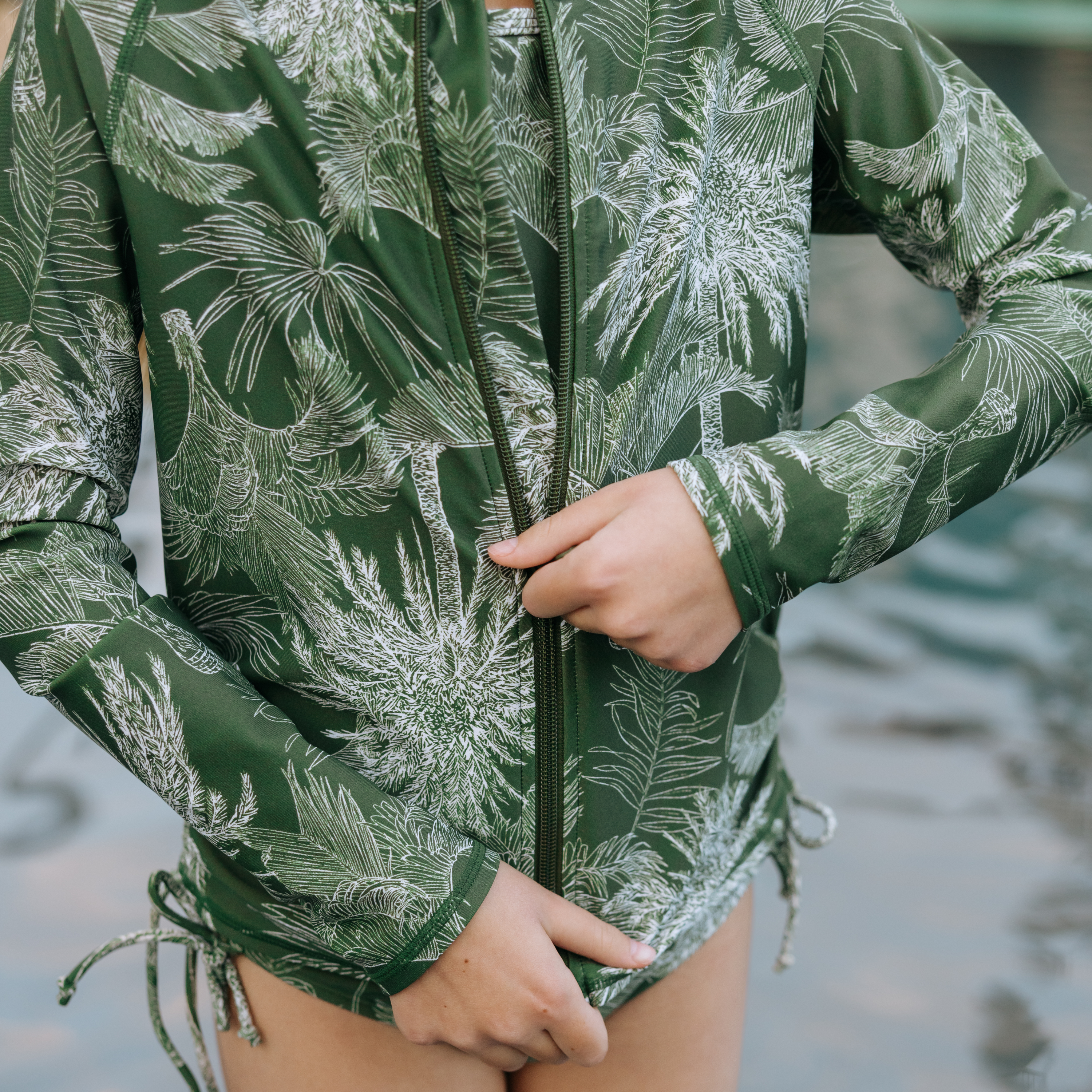 Girls Long Sleeve Rash Guard & Tankini Bikini Set (3 Piece) | Hawaiian Rainforest Print | Swimwear for Kids, Beach Vacation, Pool Party, Sun Protection