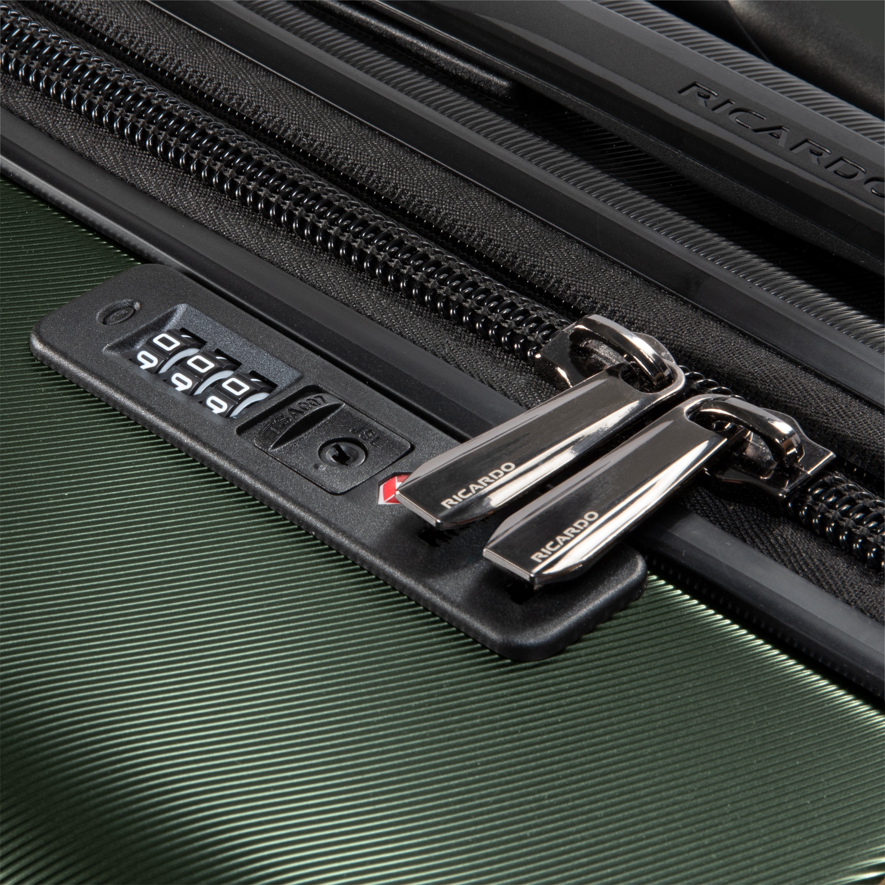 Ricardo Beverly Hills Montecito 2.0 Expandable Hardside Spinner Luggage - Large Check-In Suitcase for Travel, Business Trips & Vacations