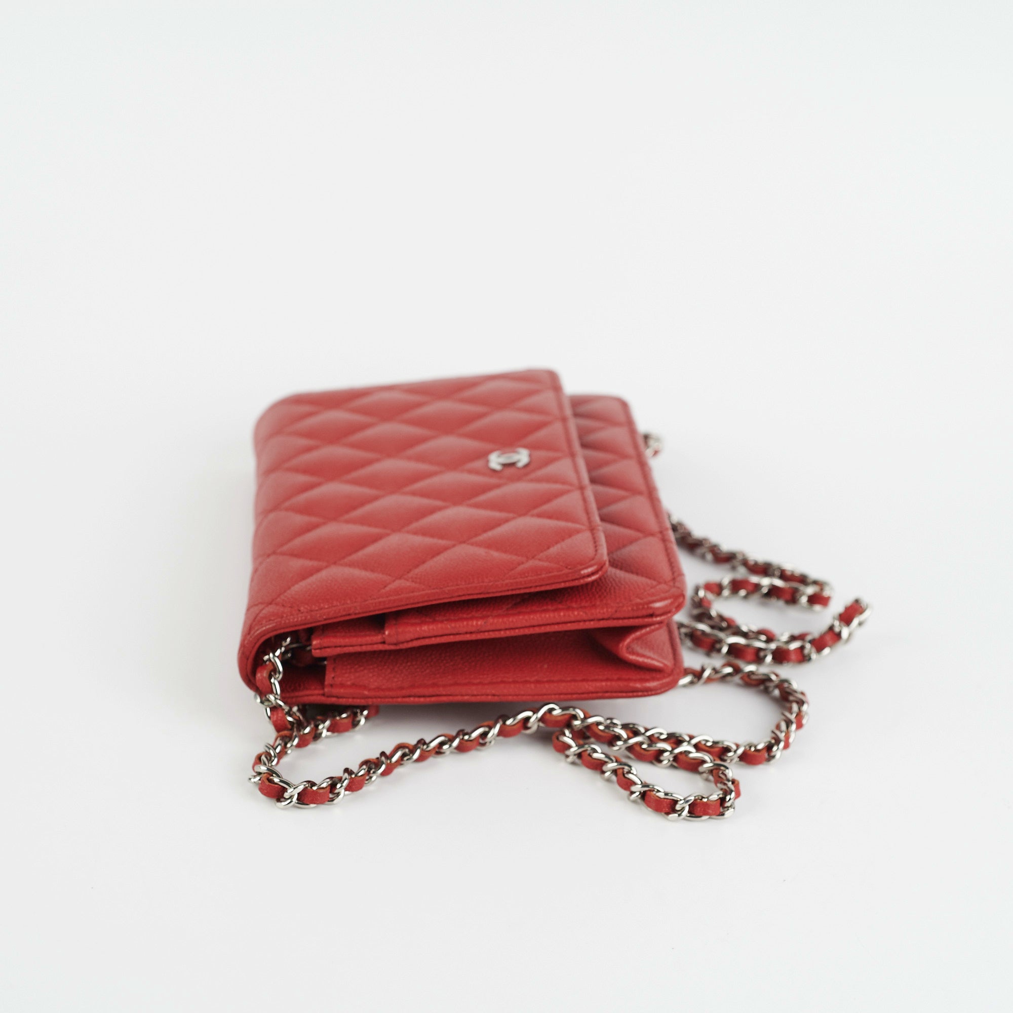 Chanel Caviar Leather Wallet on Chain WOC Crossbody Bag in Red | Luxury Designer Handbag for Women | Perfect for Parties, Date Nights & Everyday Use