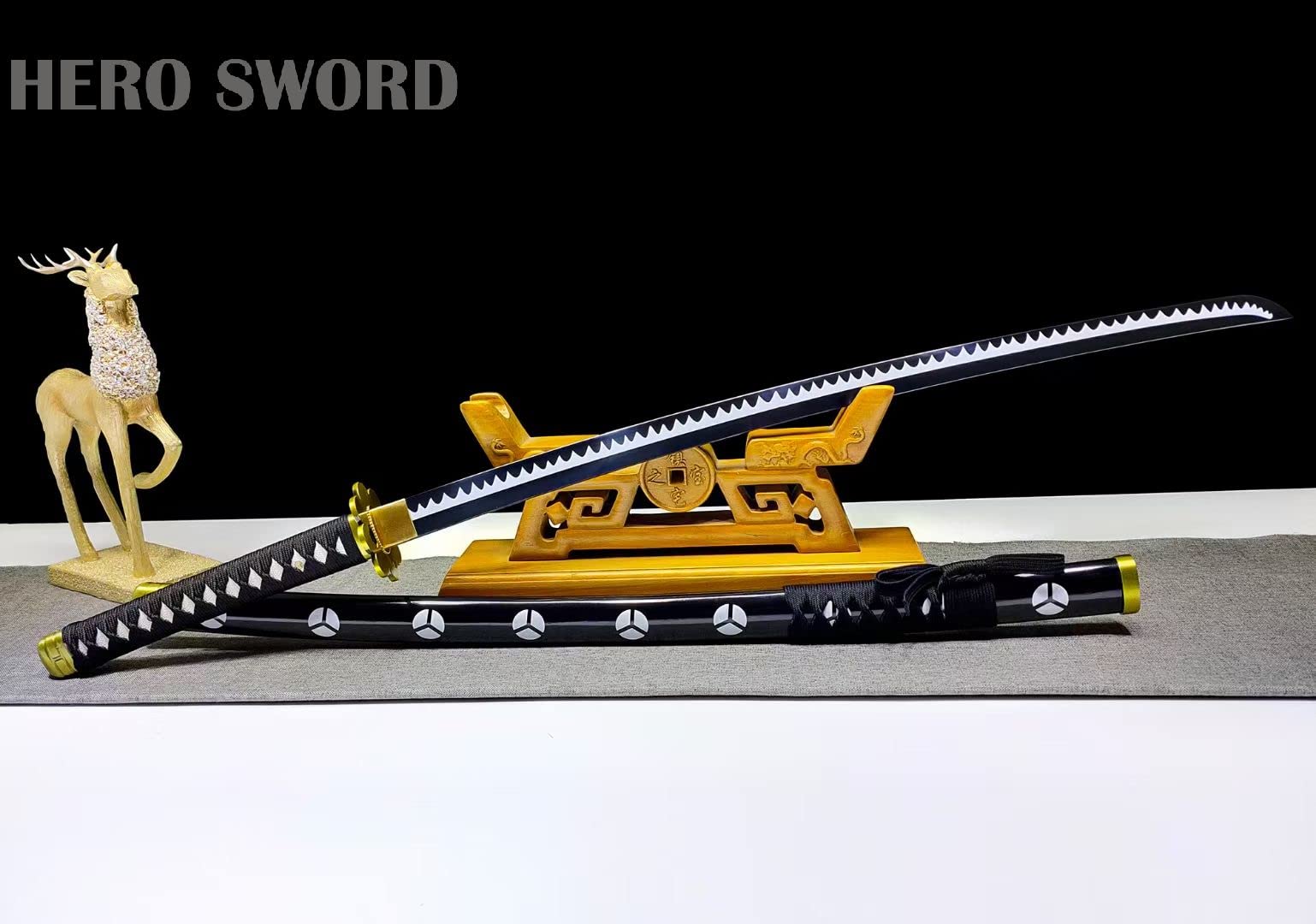 Hand-Forged 1095 High Carbon Steel Japanese Anime Sword - One Piece Roronoa Zoro Sandai Kitetsu Replica for Cosplay, Collection & Martial Arts Training | Real Samurai Katana with Razor Sharp Edge