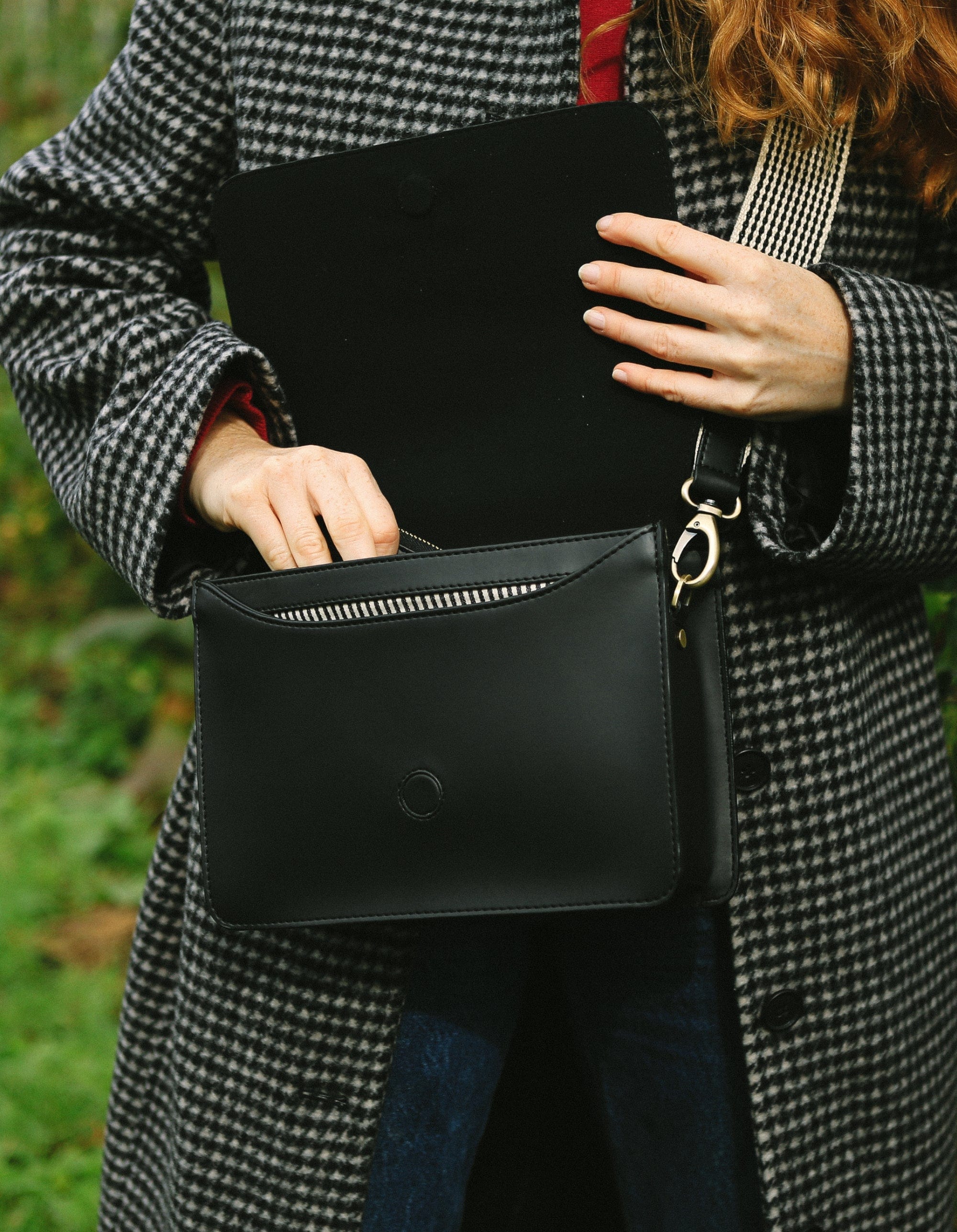 Audrey Vegan Leather Crossbody Bag for Women | Black | Stylish & Eco-Friendly Apple Leather Purse for Everyday Use, Work & Travel