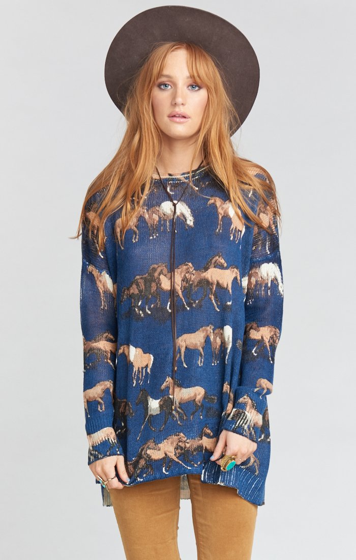 Cozy Bonfire Sweater for Women - Soft & Warm Knit Pullover - Perfect for Camping, Fall & Winter Outfits