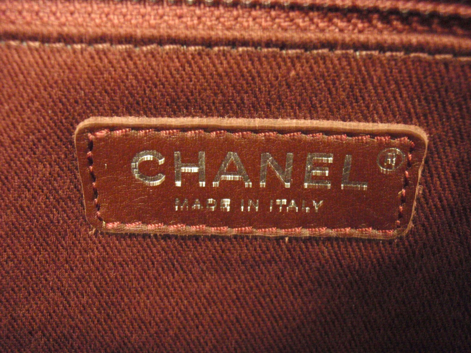 Authentic 2012 Chanel Istanbul Soft Caviar Tote Bag - Burgundy Leather Handbag for Women | Luxury Designer Purse for Work, Travel & Evening Events