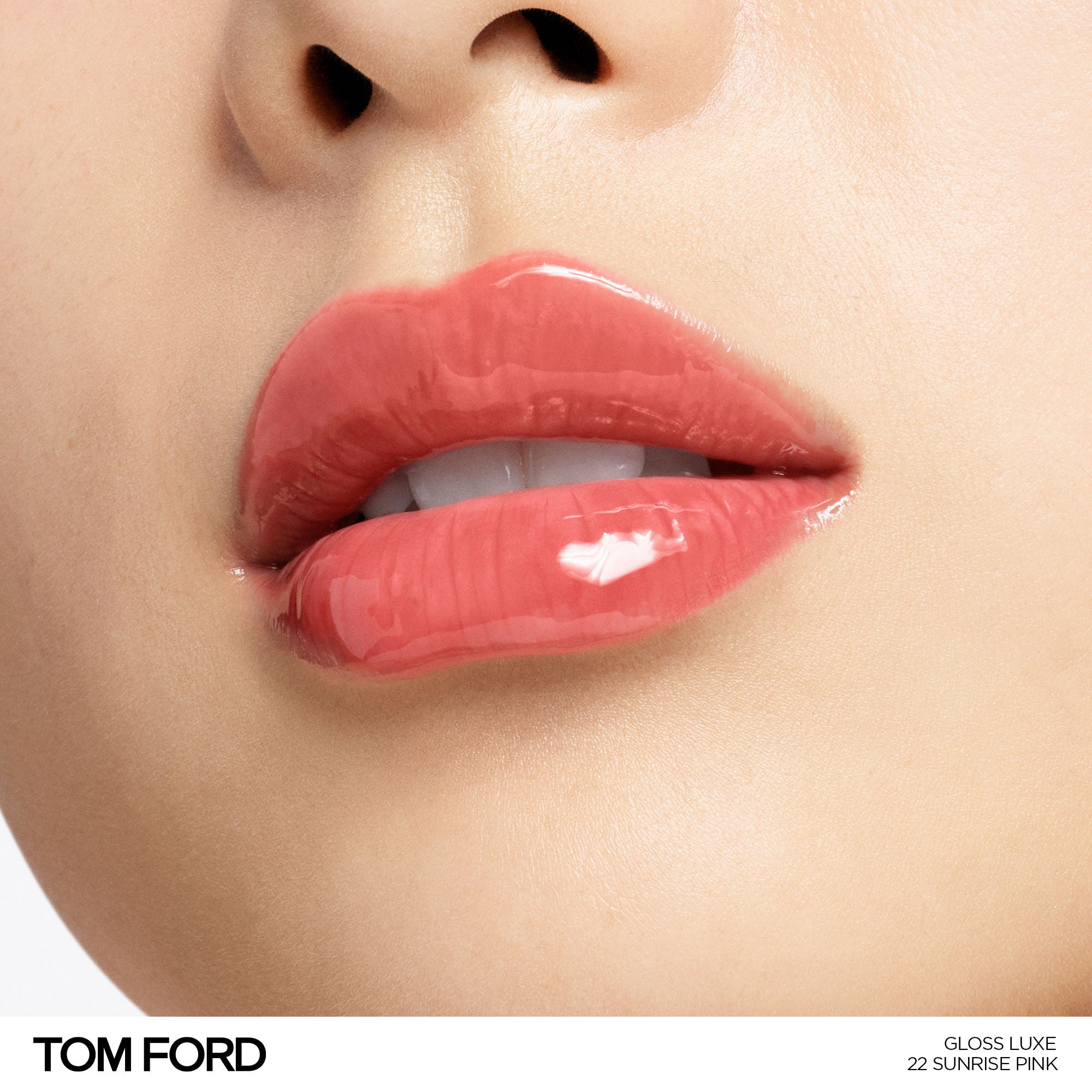 Gloss Luxe Hydrating Lip Gloss with Jojoba Oil - Moisturizing & Shiny Lip Makeup for Daily Wear & Special Occasions