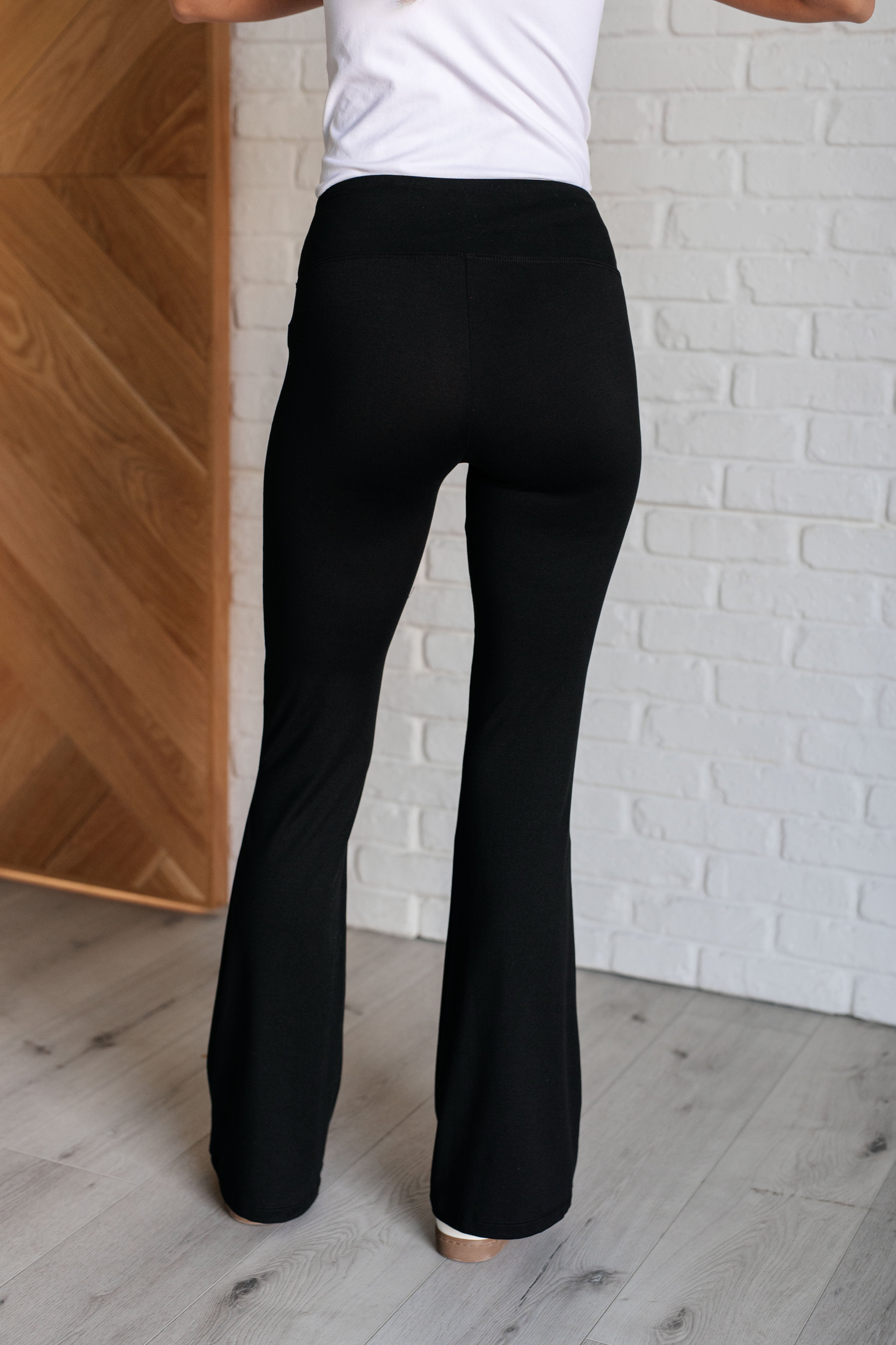 Black Flare Leggings for Women - High Waisted Yoga Pants with Side Pockets | Perfect for Workouts, Running & Lounge Wear