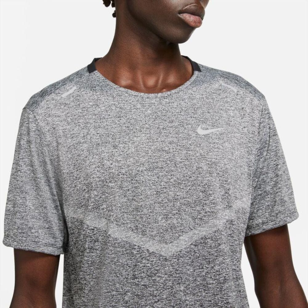 Nike Men's Rise 365 Short Sleeve T-Shirt - Breathable & Lightweight Activewear for Running, Gym & Casual Wear