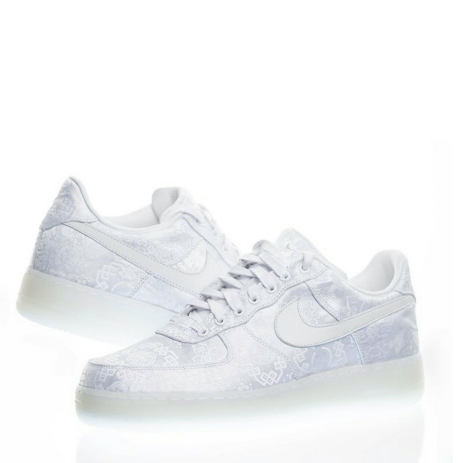 Nike x Clot Air Force 1 Low Silk White 1WORLD 2018 Sneakers - Limited Edition Collaboration Shoes for Men, Streetwear Fashion & Casual Wear