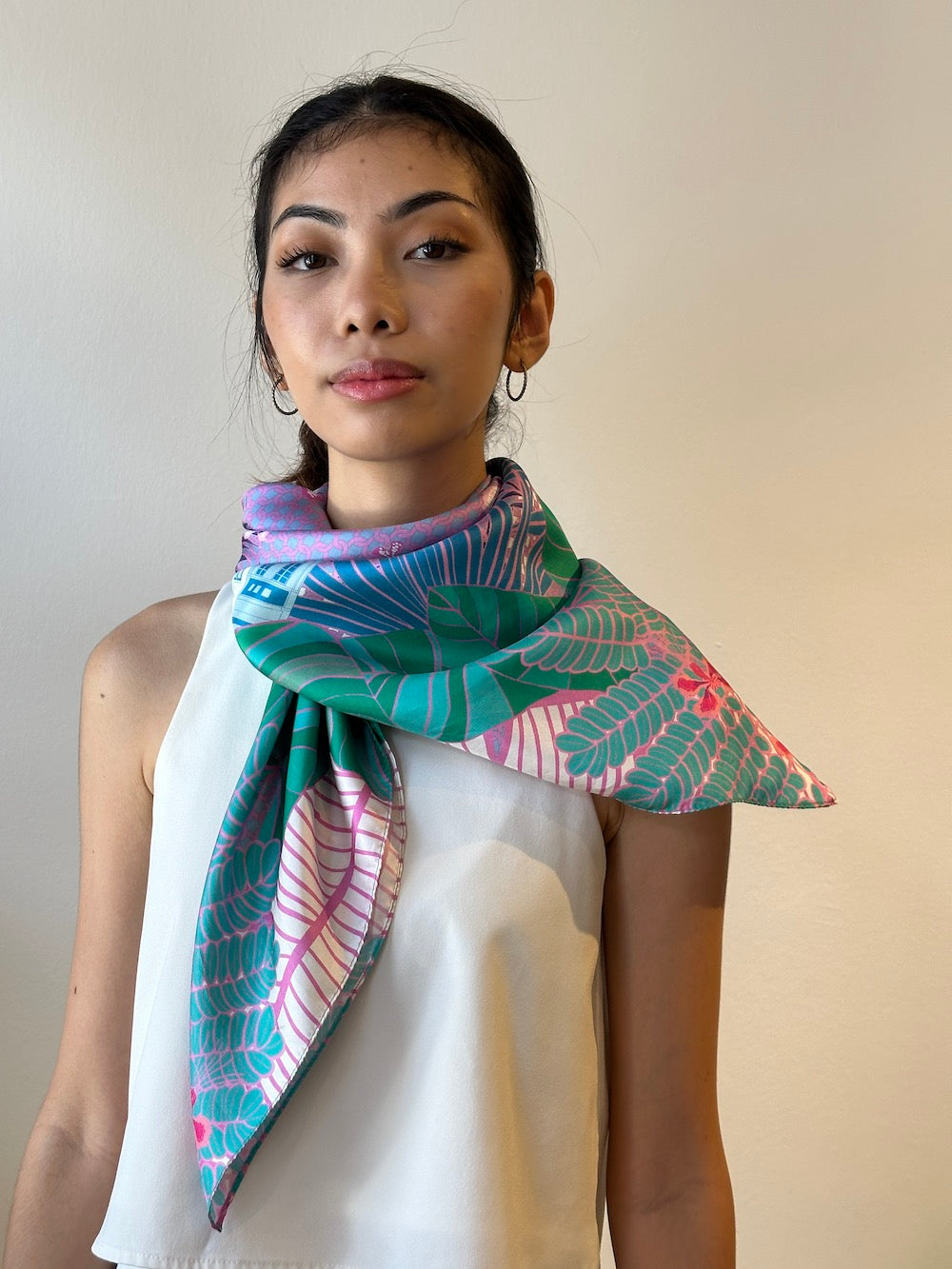Stylish Tropical Art Deco Silk Scarf for Women - Fashionable Floral Print Shawl - Perfect for Beach Vacations, Summer Outfits & Gift Giving