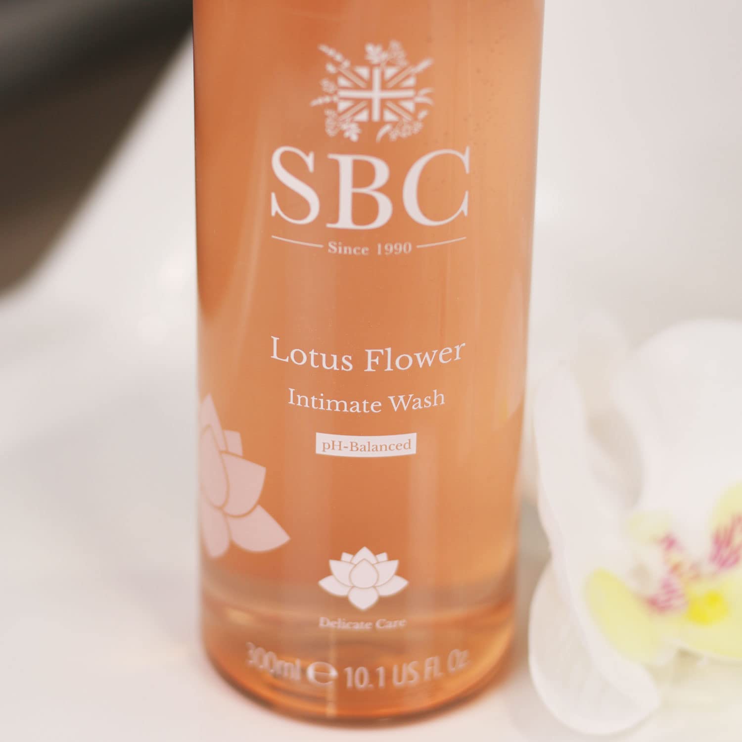 Lotus Flower Intimate Wash for Women - 300ml pH Balanced Feminine Hygiene Wash | Menopause & Dryness Relief | Soap-Free, Vegan, Gentle Cleanser for Sensitive Skin | Perfect for Daily Use & Post-Workout Refreshment