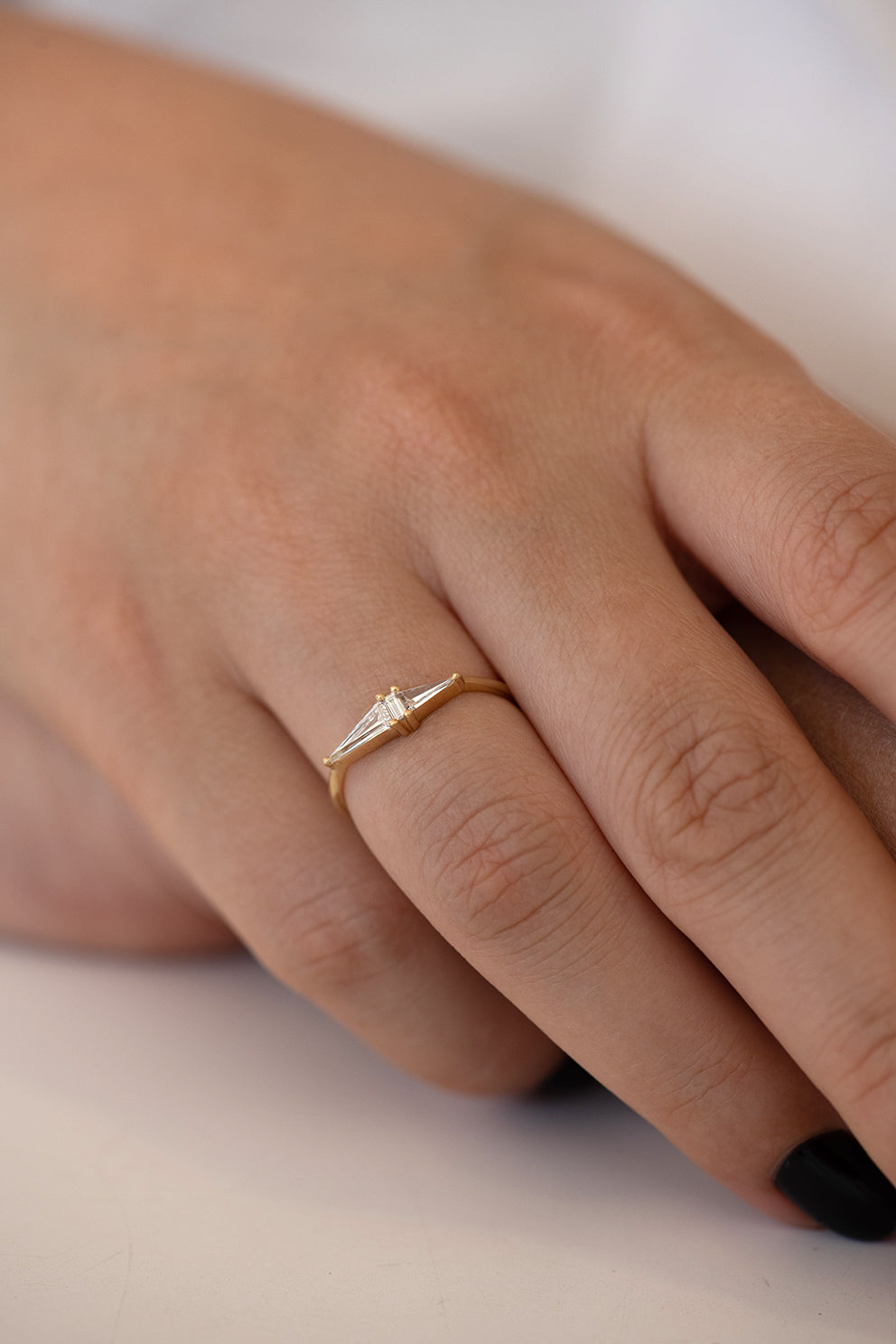 Asymmetrical Arrow Diamond Engagement Ring for Women - Unique Wedding Band, Proposal Jewelry Gift for Her - Perfect for Anniversaries, Valentine's Day & Special Occasions