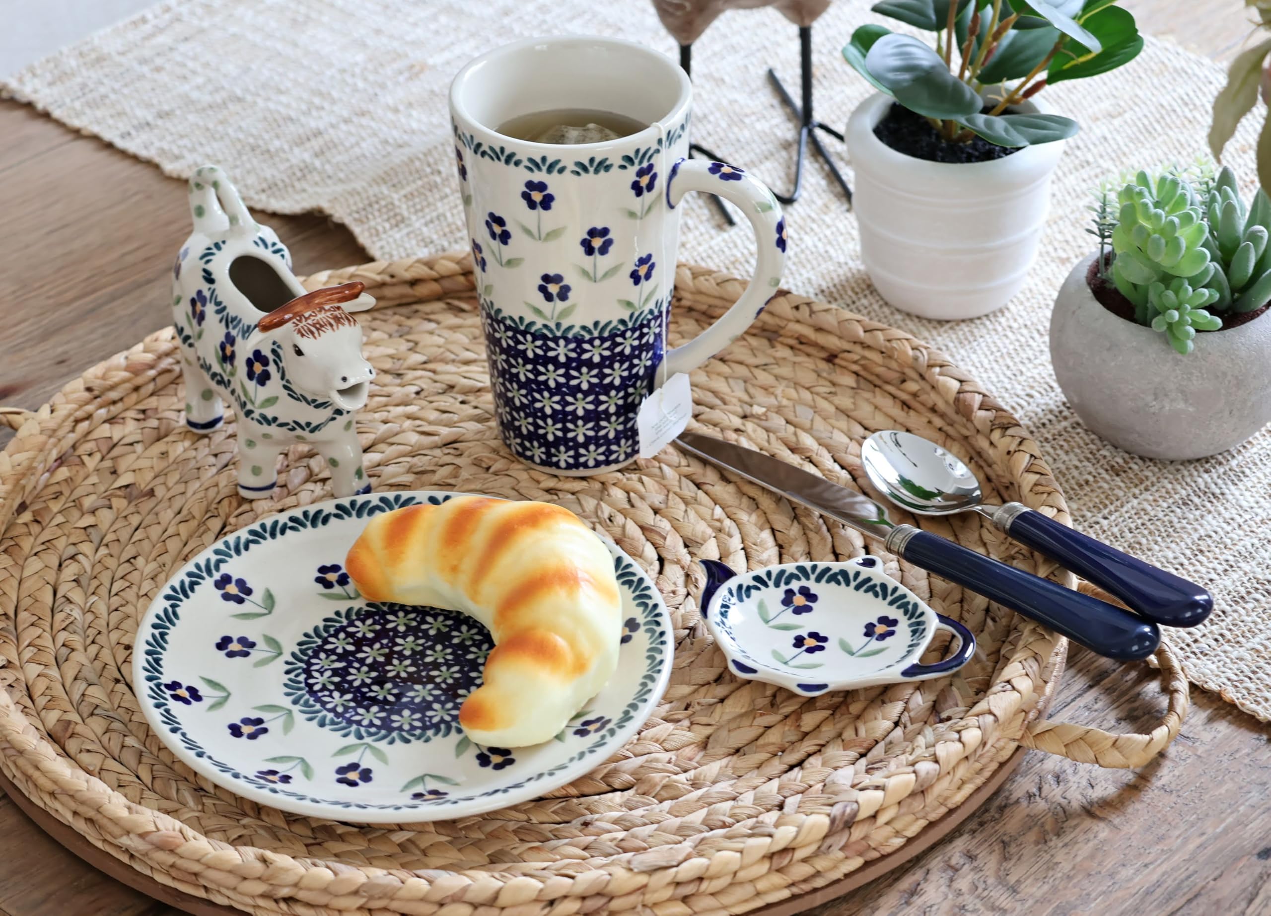 Handmade Blue Rose Polish Pottery Teabag Holder with Daisy Design - Perfect for Tea Lovers, Kitchen Decor & Gift Giving
