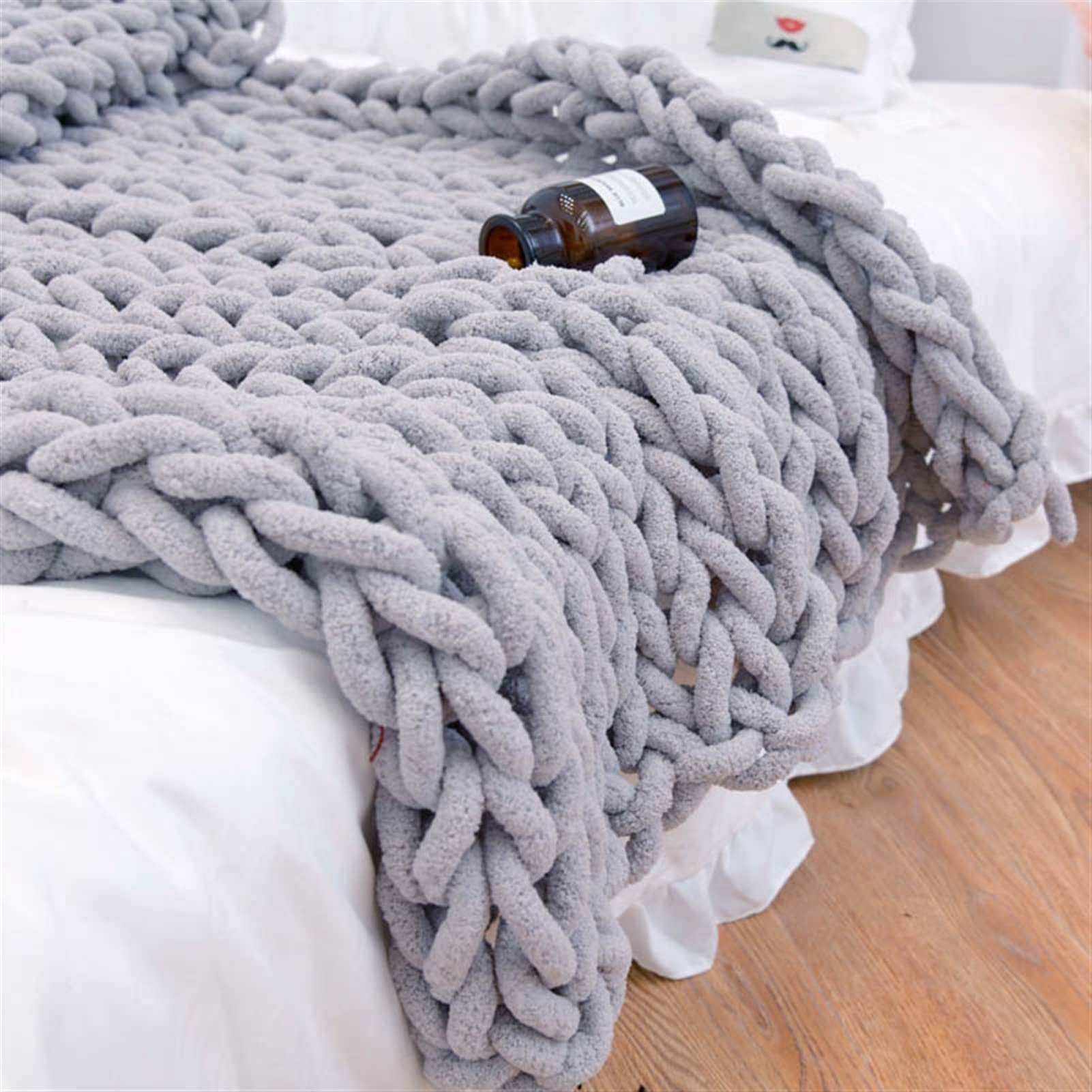 Soft Chenille Knit Throw Blanket - Large 50x50cm Cozy Thick Yarn Blanket for Sofa, Bed & Winter Warmth - Light Grey Home Decor for Living Room, Office & Gift Giving