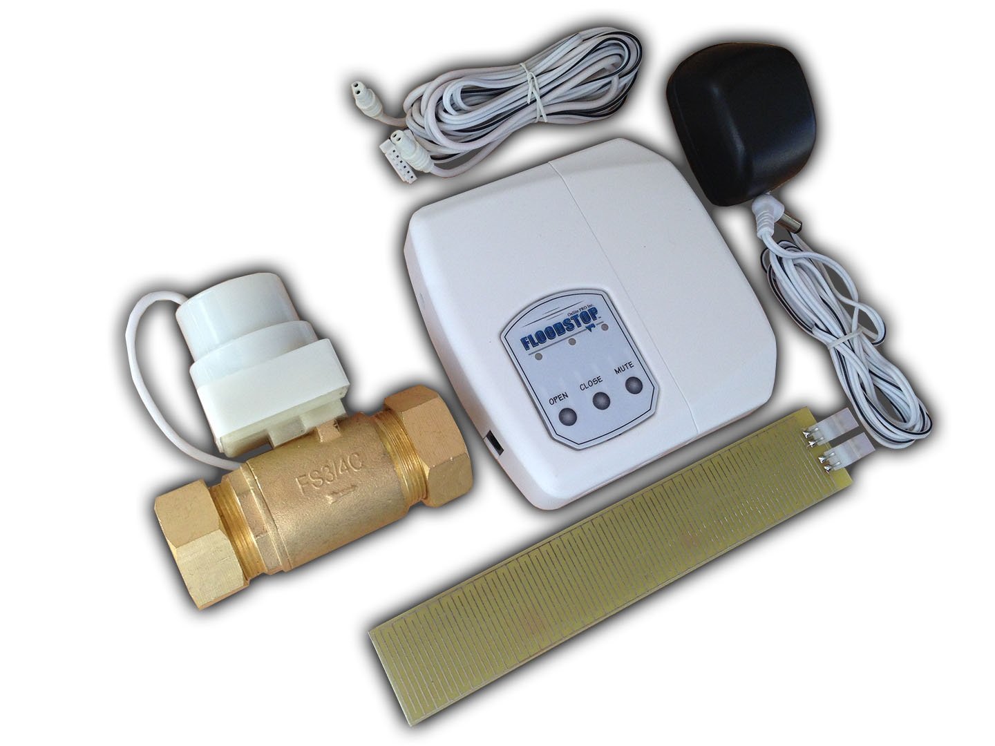FloodStop Water Heater Leak Detector Kit with Automatic Shut-Off Valve - 3/4