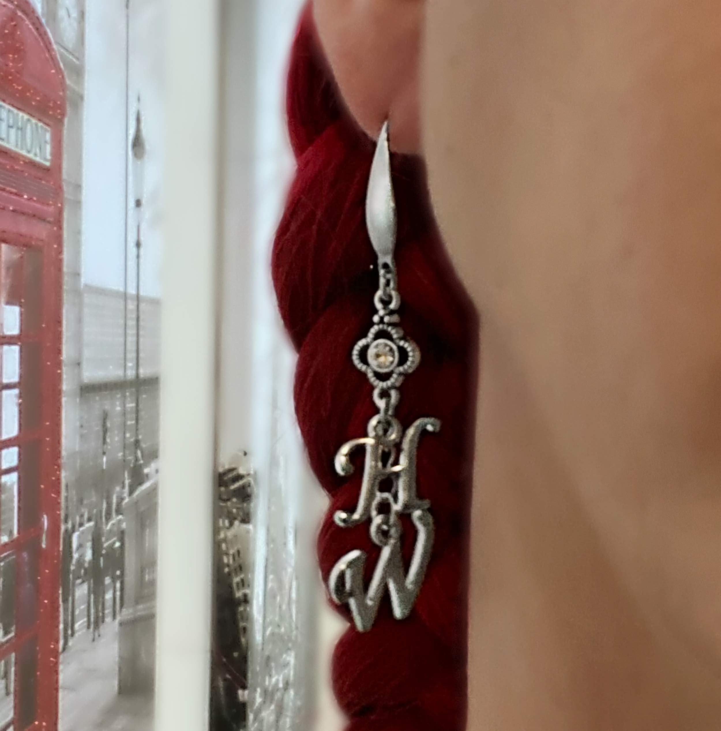 Hotwife Jewelry Set - Elegant Earrings for Hot Wife, Vixen & Lifestyle Enthusiasts | Perfect for MFM, QOS, Swinger & Cuckold Events | Stylish Gift for Women