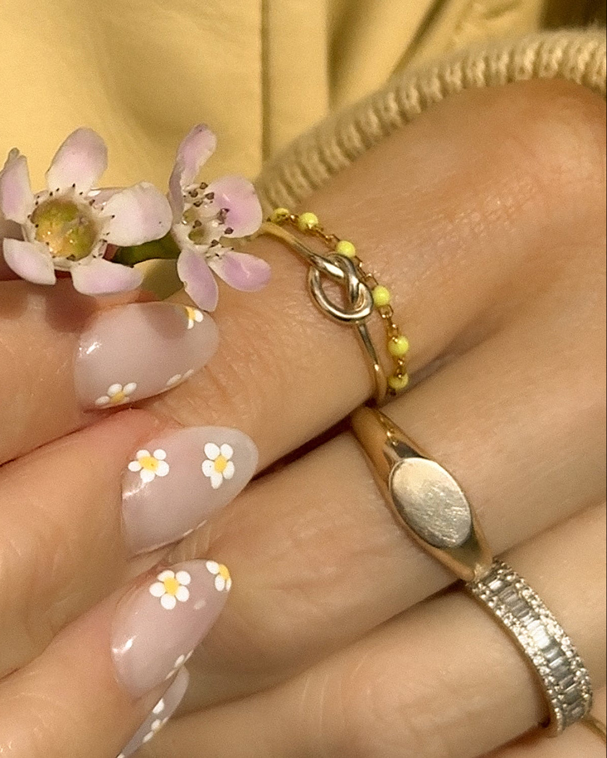 Fresh Lemon Candy Chain Ring - Sweet & Sour Lemon Flavor Jewelry for Women & Girls - Perfect for Parties, Gifts & Everyday Fashion Accessories