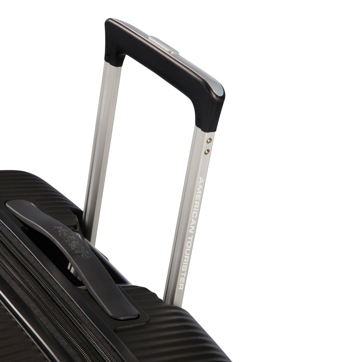 American Tourister Curio Spinner Medium Luggage - 24