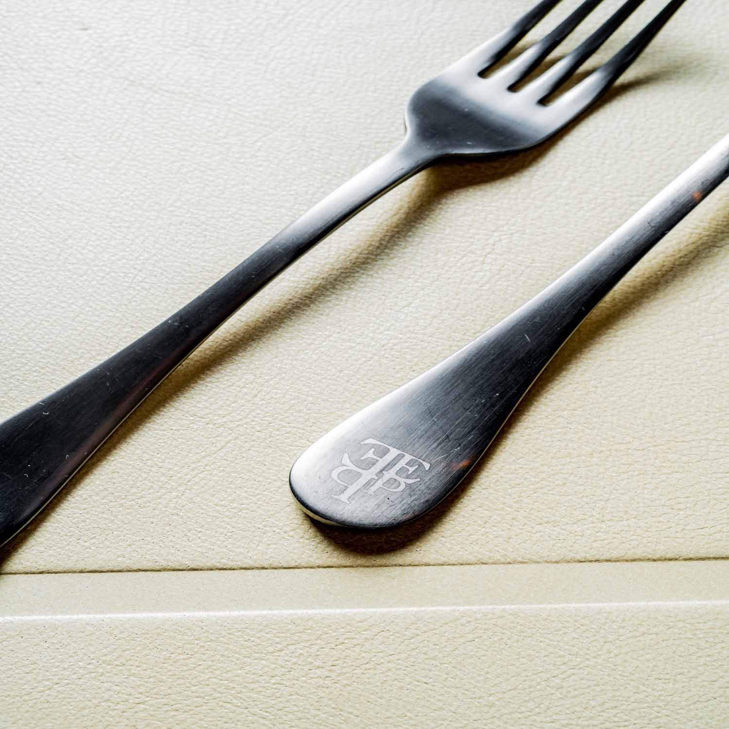 Vintage Gold and Black Cake Server Set - 48 Piece Elegant Dessert Serving Utensils for Weddings, Parties, and Special Occasions