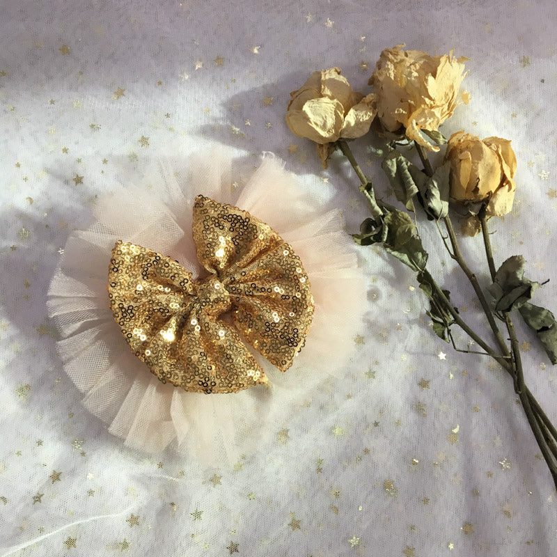 Elegant Sleeveless Lace Flower Girl Dress with V-Back & Floral Embroidery - Perfect for Weddings, Baptisms & Special Occasions