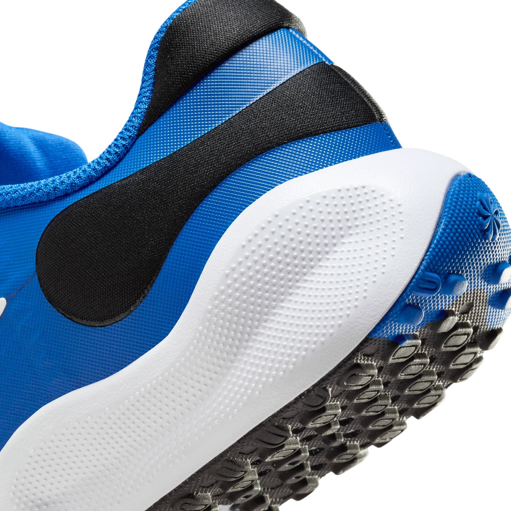 Nike Youth Revolution 7 Boys' Running Shoes - Lightweight Athletic Sneakers for Kids' Sports & Daily Wear