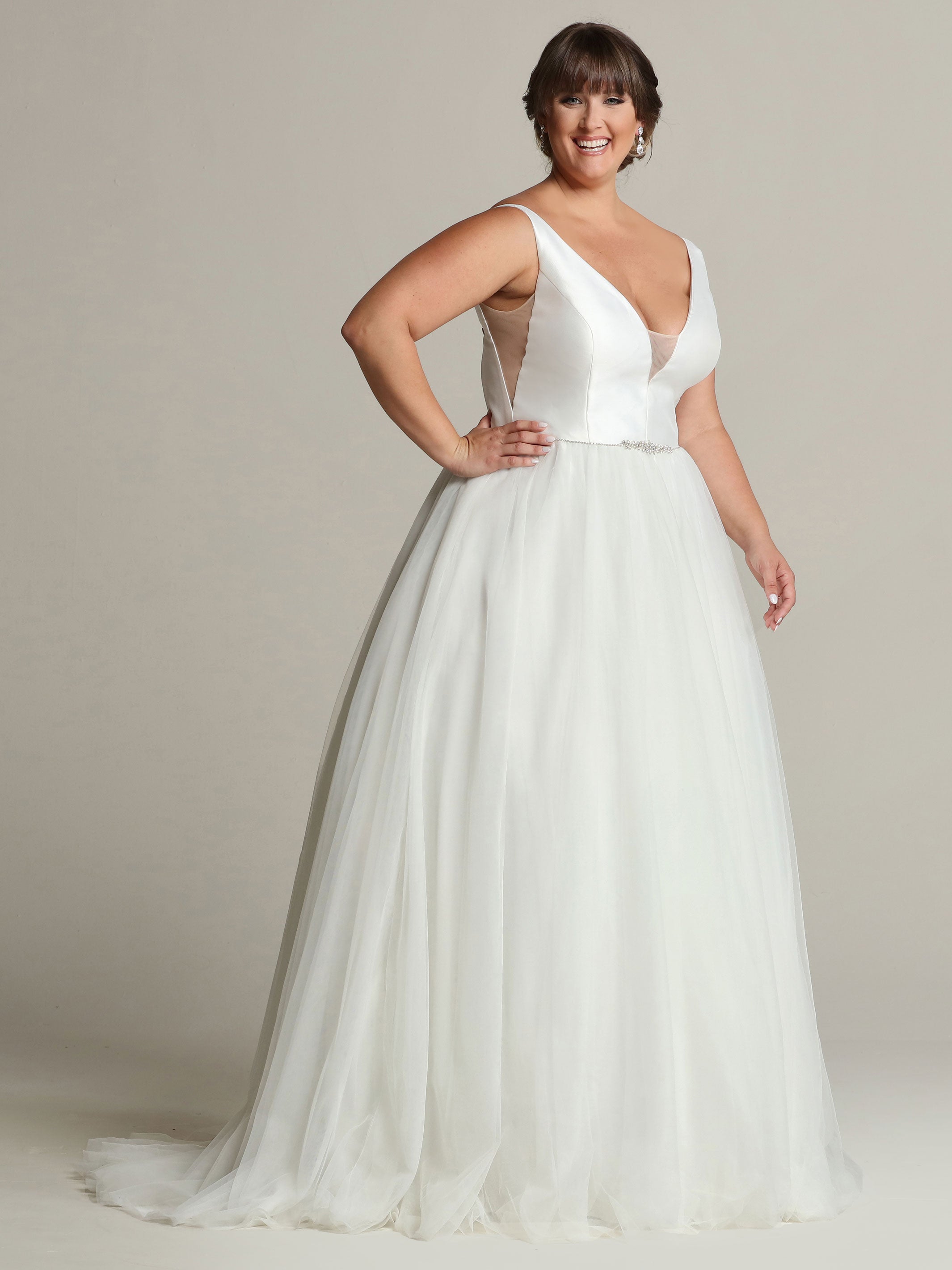 Zoe Tried On Sample - Fashion Try-On Kit for Perfect Fit | Ideal for Online Shopping, Virtual Fitting & Wardrobe Planning