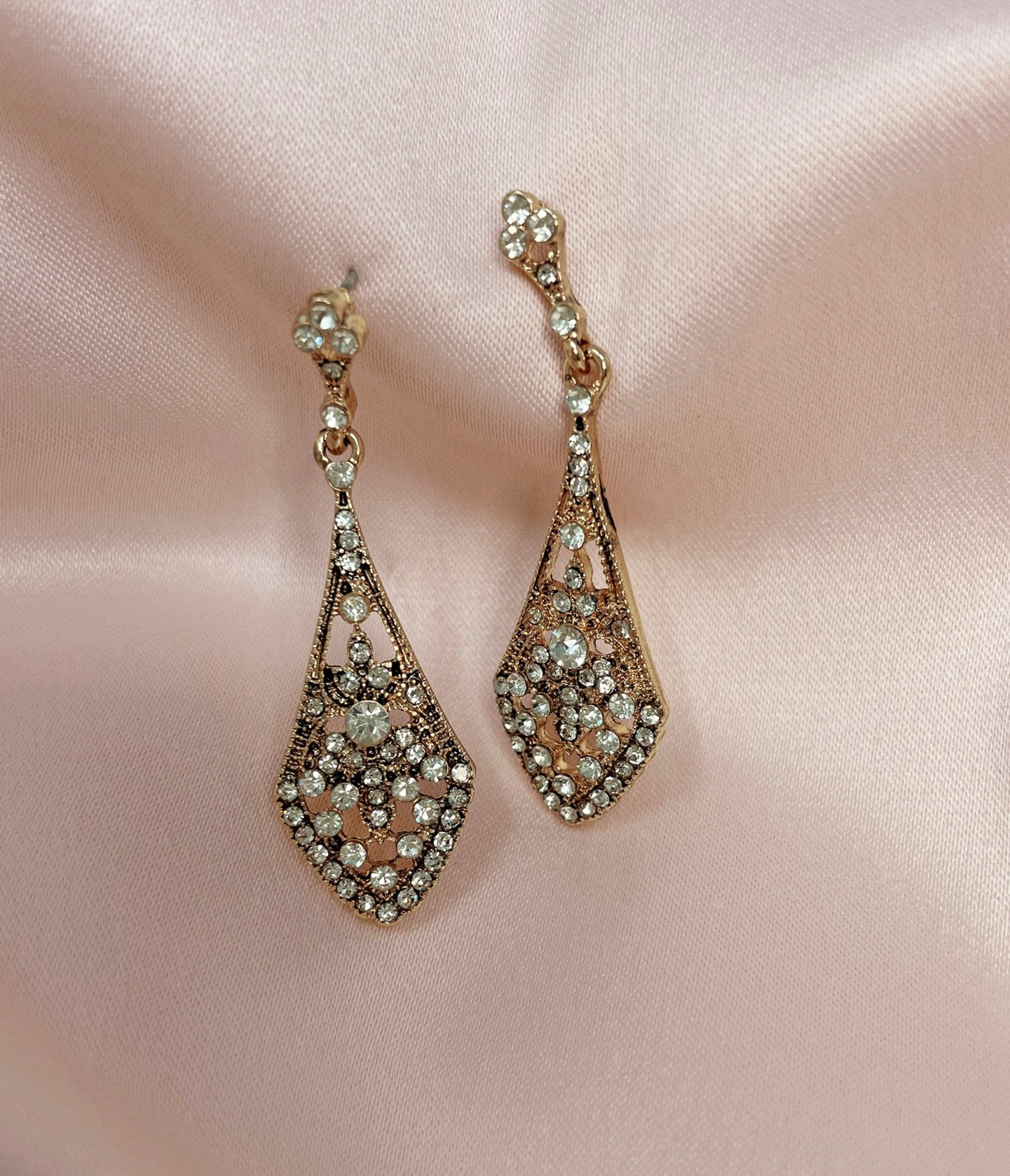 Vintage Art Deco Gold Earrings for Women - Elegant Retro Dangle Drop Earrings for Parties, Weddings & Special Occasions