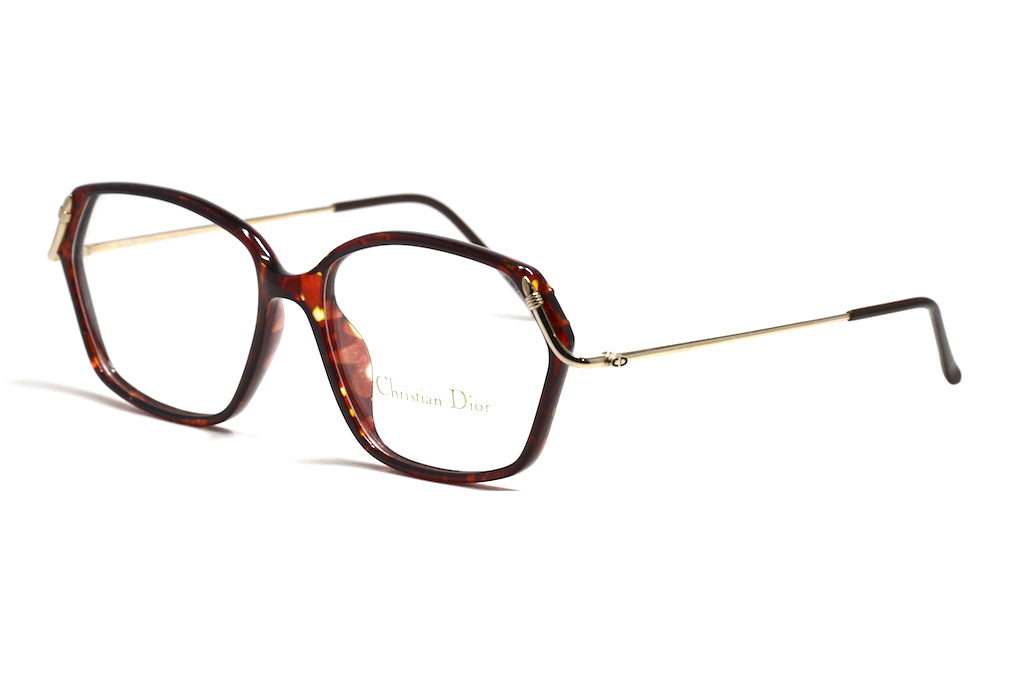 Christian Dior 2595 Sunglasses - Luxury Designer Shades for Women & Men - UV Protection & Fashion Statement - Perfect for Beach, Driving & Outdoor Activities