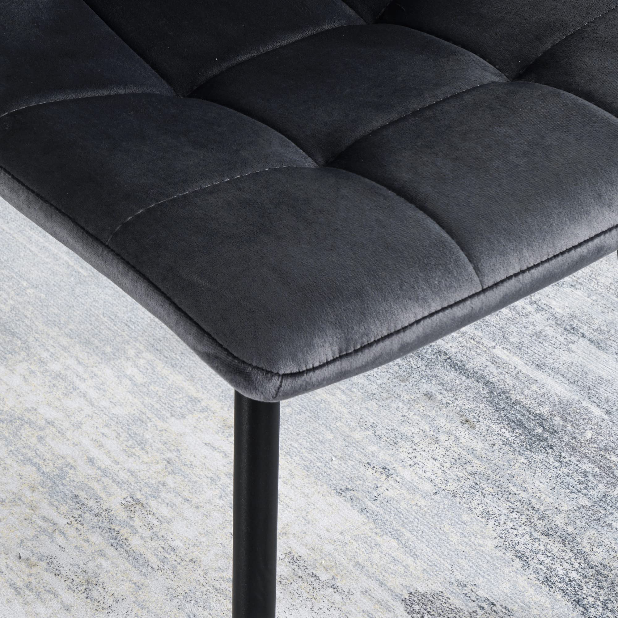 4-Piece Velvet Upholstered Dining Chair Set - Modern Black Legs Accent Chairs for Kitchen, Dining Room, Living Room & Bedroom | Perfect for Family Gatherings, Dinner Parties & Home Decor
