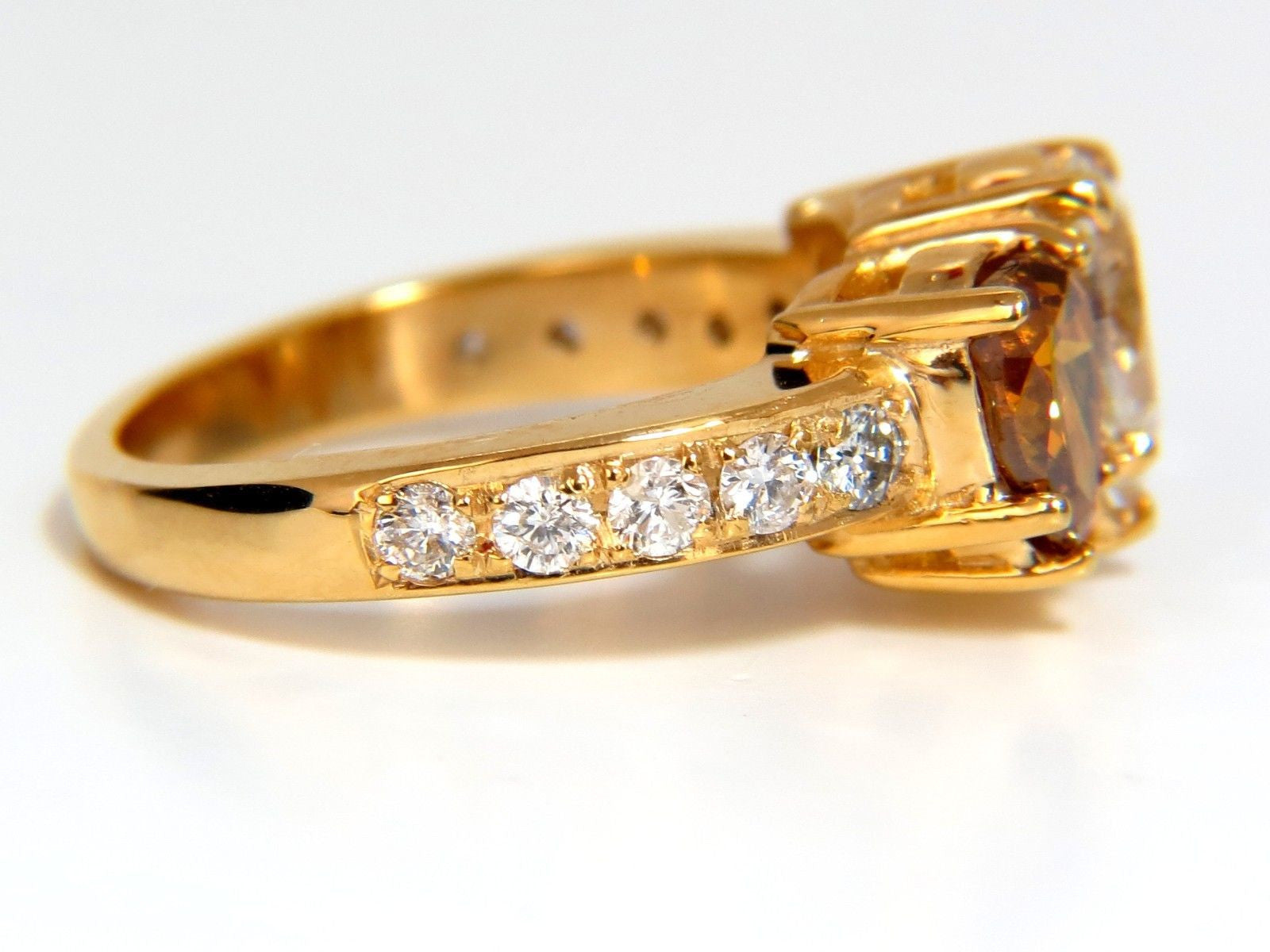 2.90CT Natural Fancy Vivid Yellow Brownish Pear-Shaped Diamond Ring in 18K Gold – Perfect for Engagement, Anniversary & Special Occasions