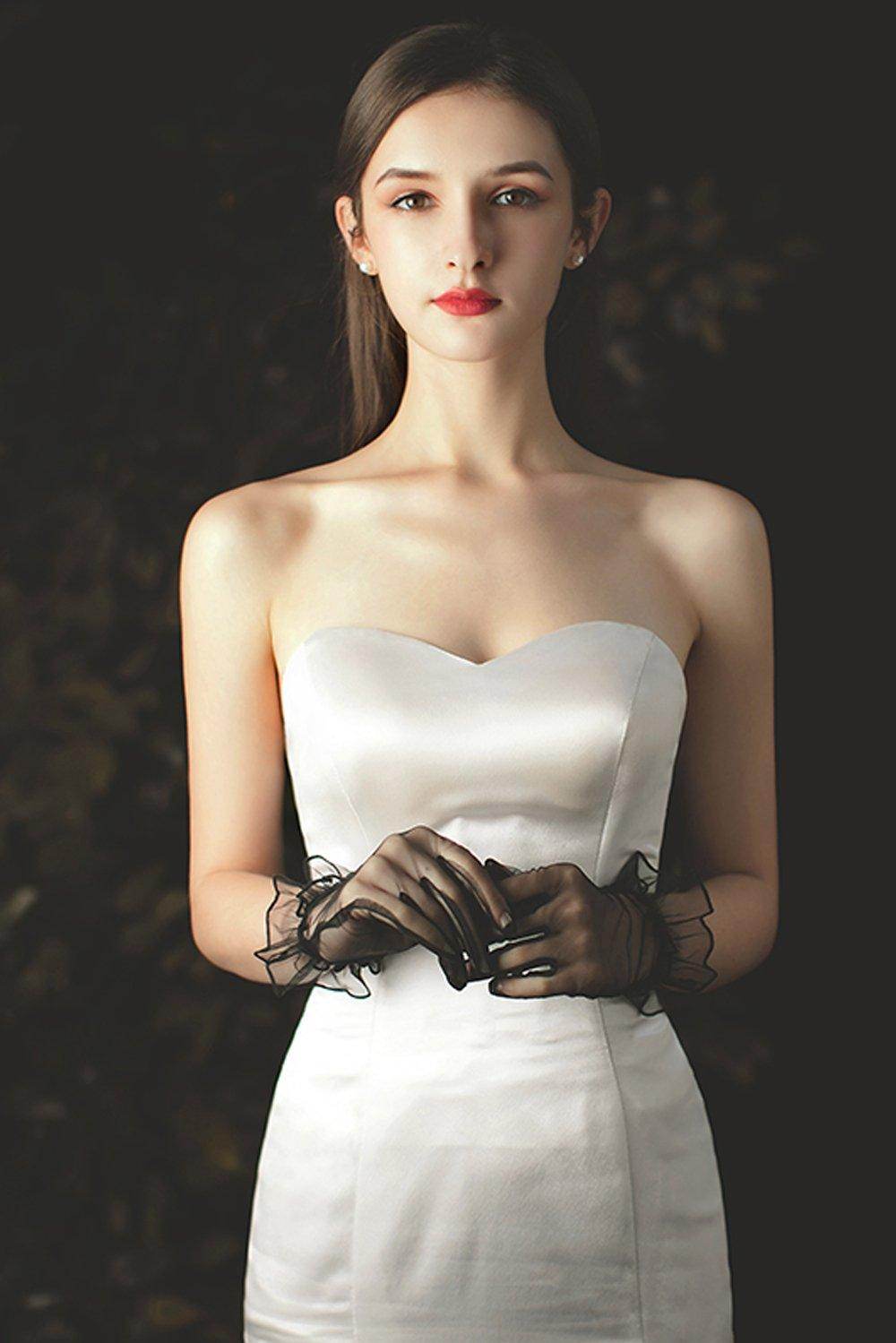 Elegant Fingertip to Wrist Length Tulle Wedding Gloves - CD0078 | Perfect for Bridal Gowns, Formal Dances & Vintage-Themed Events